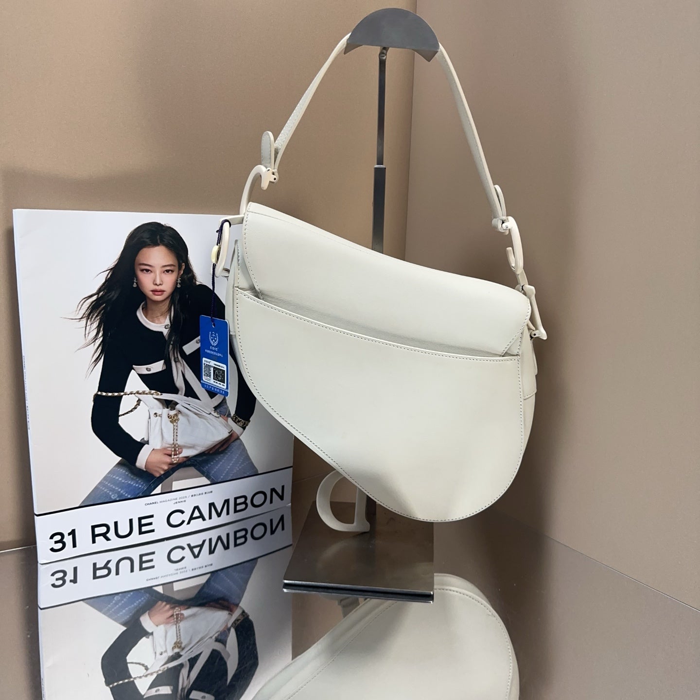 Dior - Saddle Bag - Leather - White - (medium)