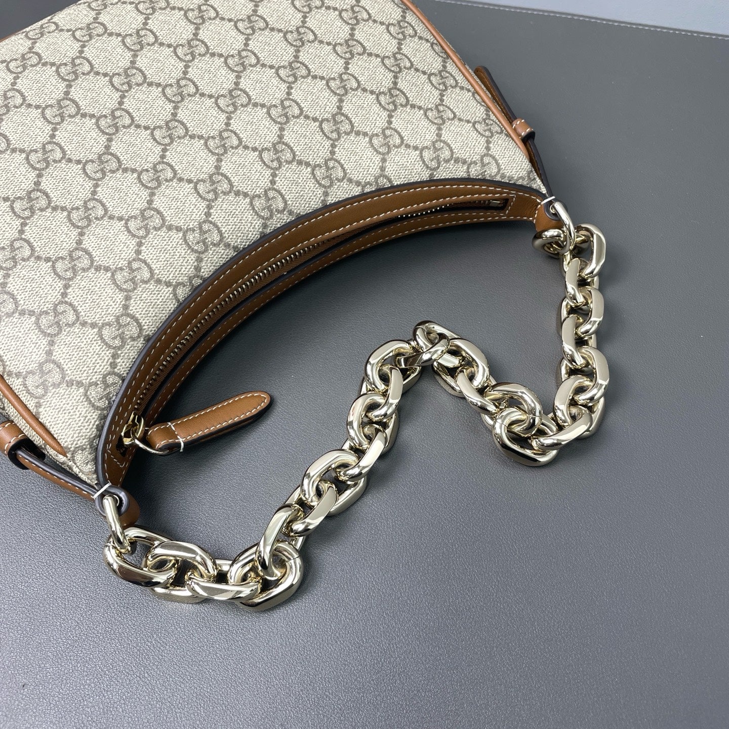 Gucci - Ophidia Chain Bag - GG monogram canvas with leather trim - Beige - (Medium)