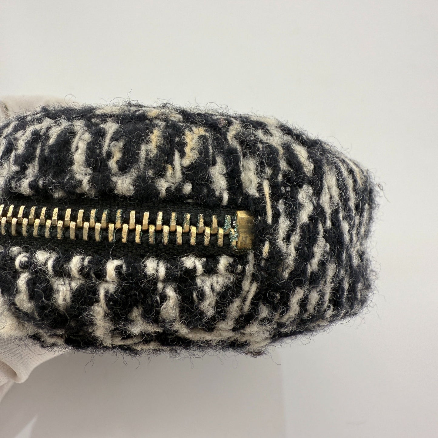 Chanel - Gemini Belt Bag - Lambskin leather and Tweed - Black and White - (Mini)