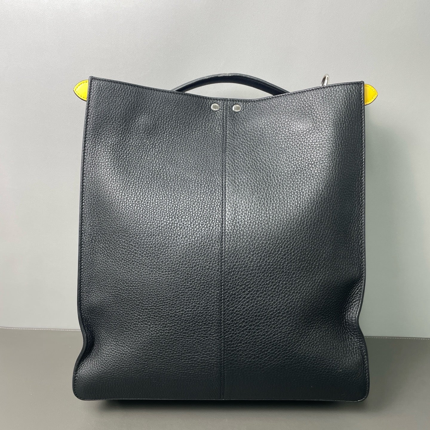 Fendi - Peekaboo X-Lite - Grained calfskin leather - Black with Yellow Interior - (Large)
