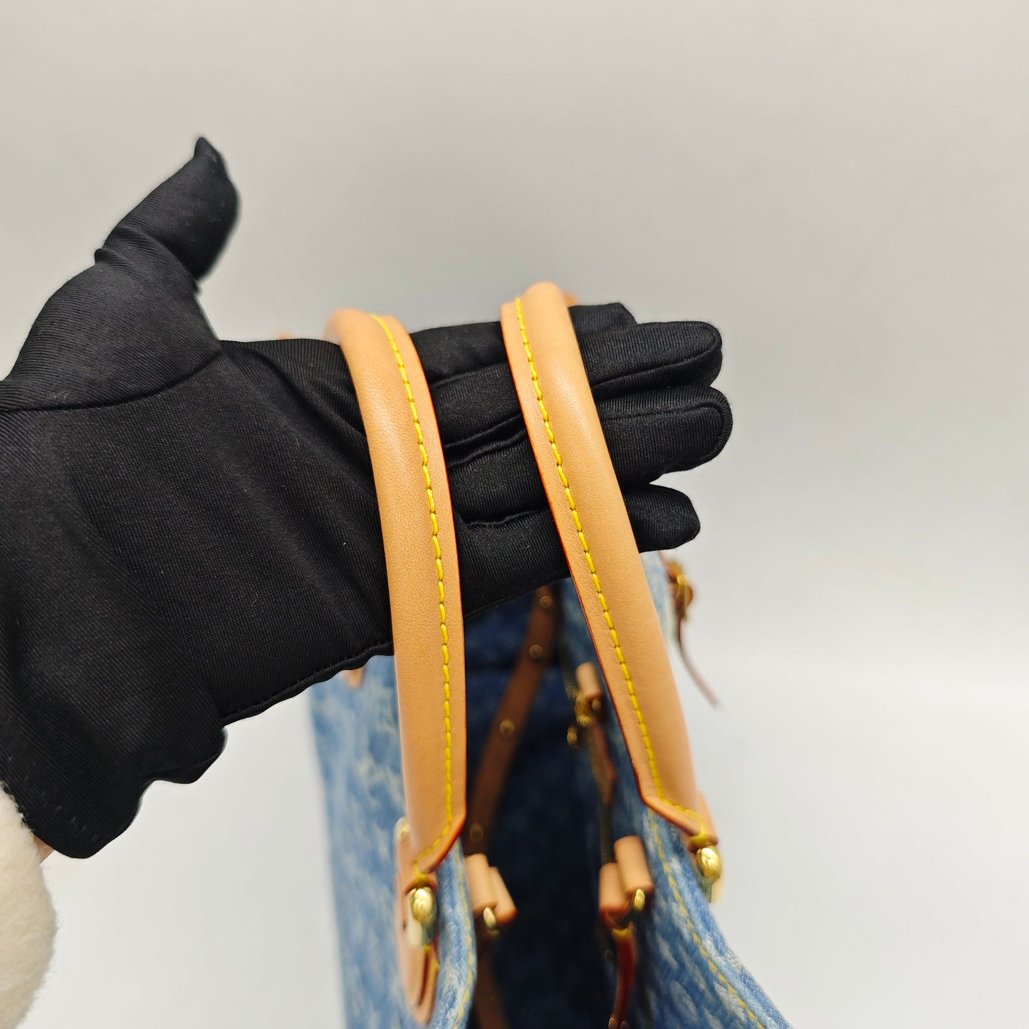 Louis Vuitton - OnTheGo - Denim - Jeans - Blue - (Large)