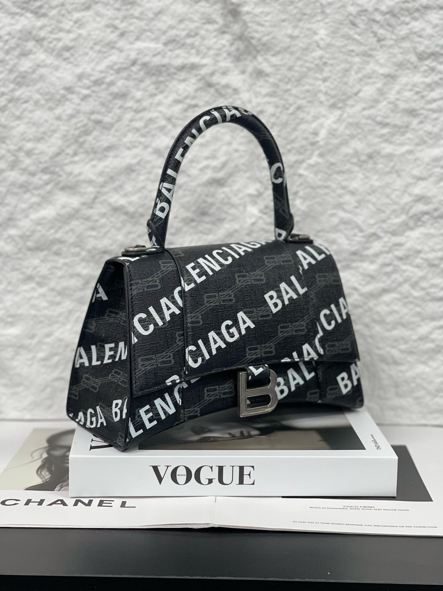 Balenciaga - Hourglass Top Handle Bag S - Coated canvas with leather trim - Black - (Small)