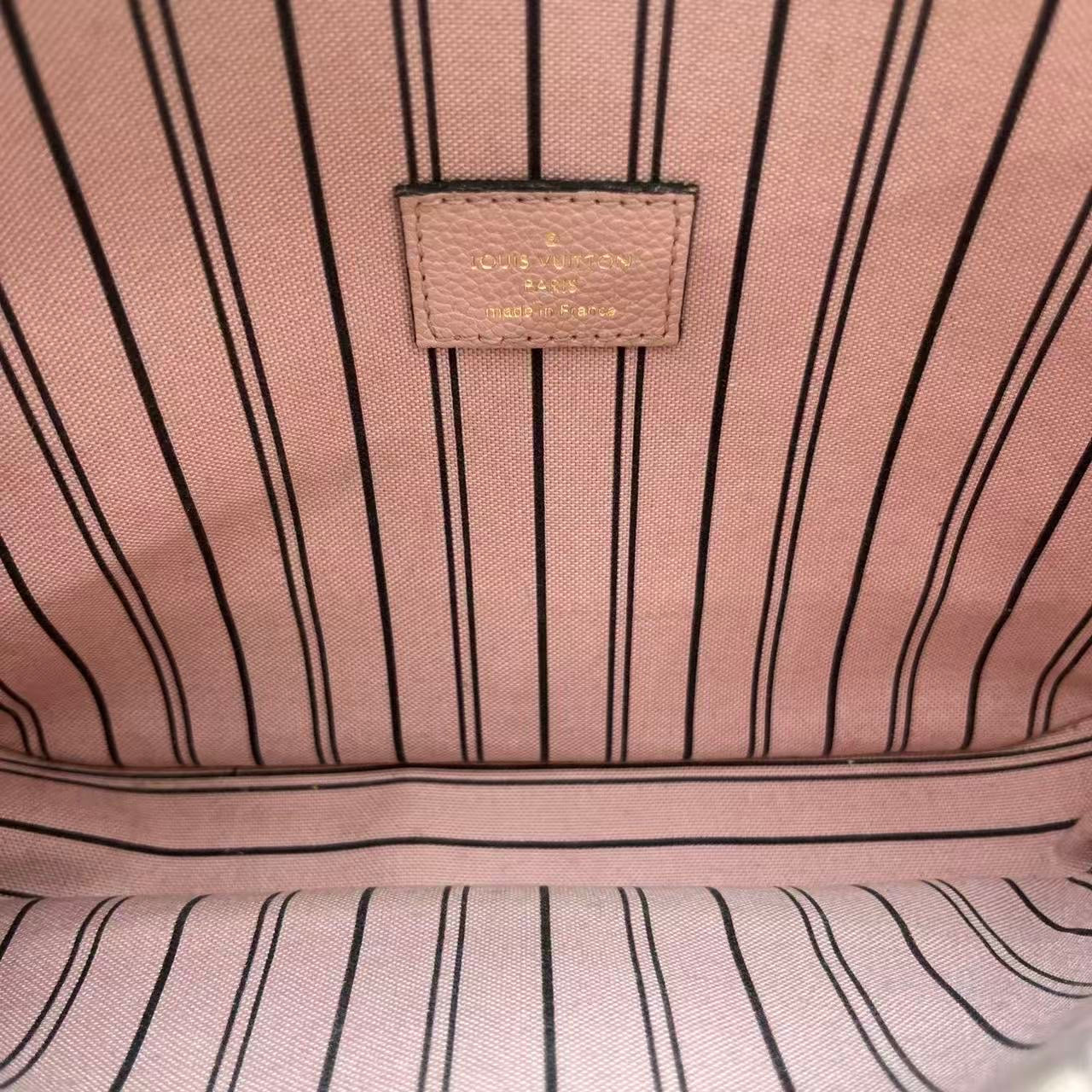 Louis Vuitton - Pochette Métis - Empreinte leather - Pink - (Medium)