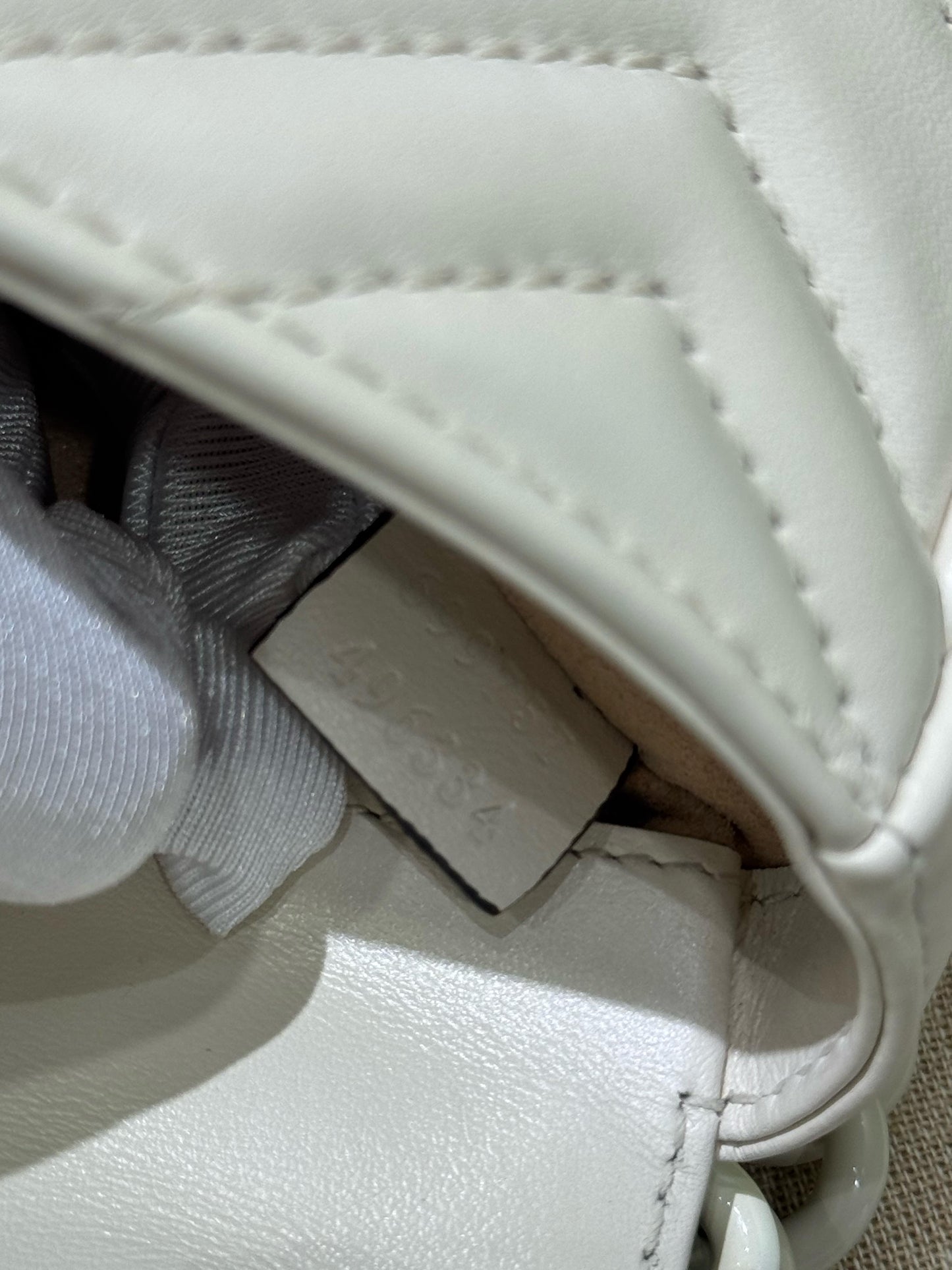 Gucci - GG Marmont Super Mini Bag 699757 UM8KV 9022 - Leather - White - (mini)