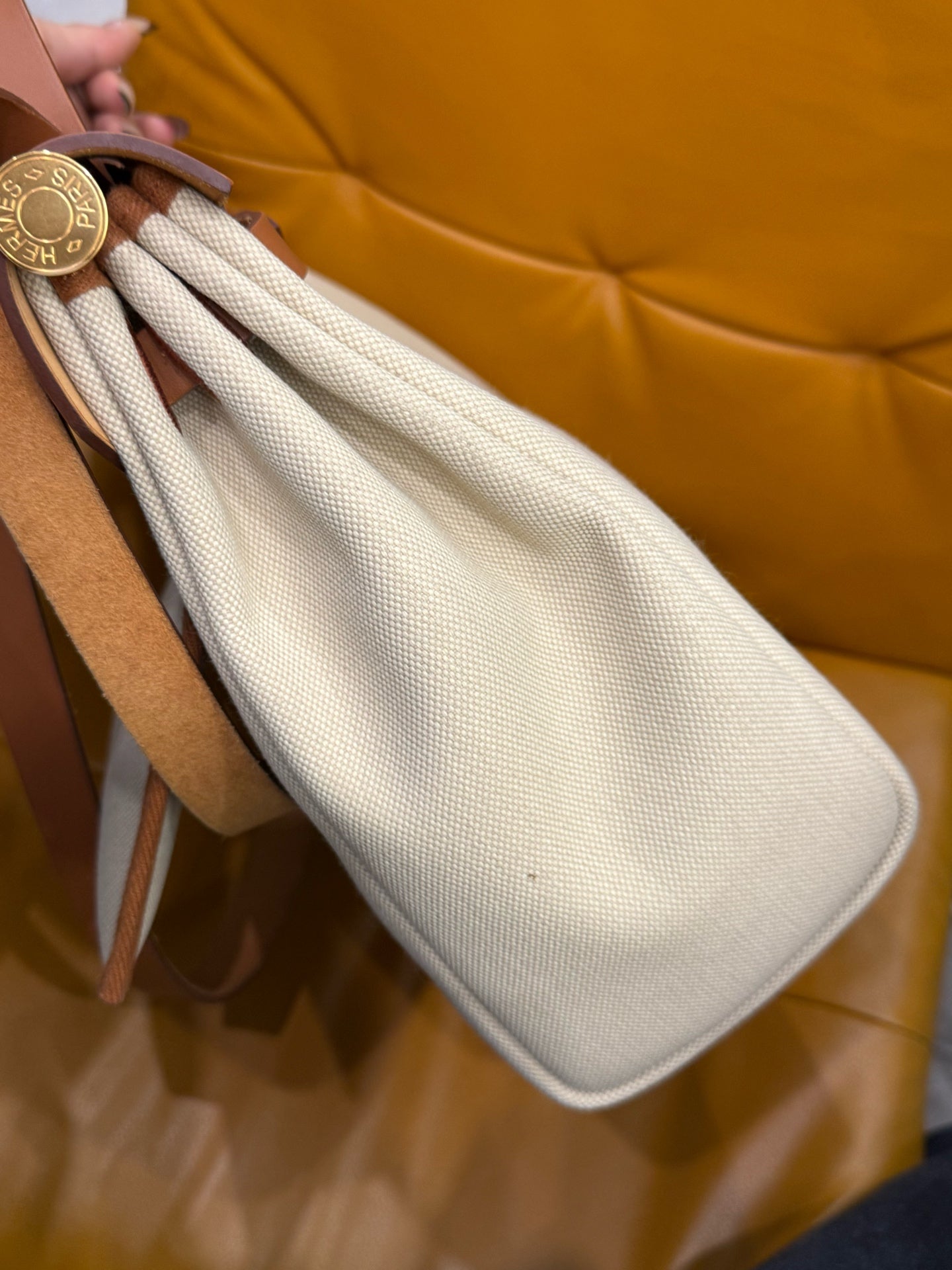 Hermès - Herbag Zip 31 Retourne - Veau Hunter leather and Officier canvas - Golden Brown and Beige - (Medium)