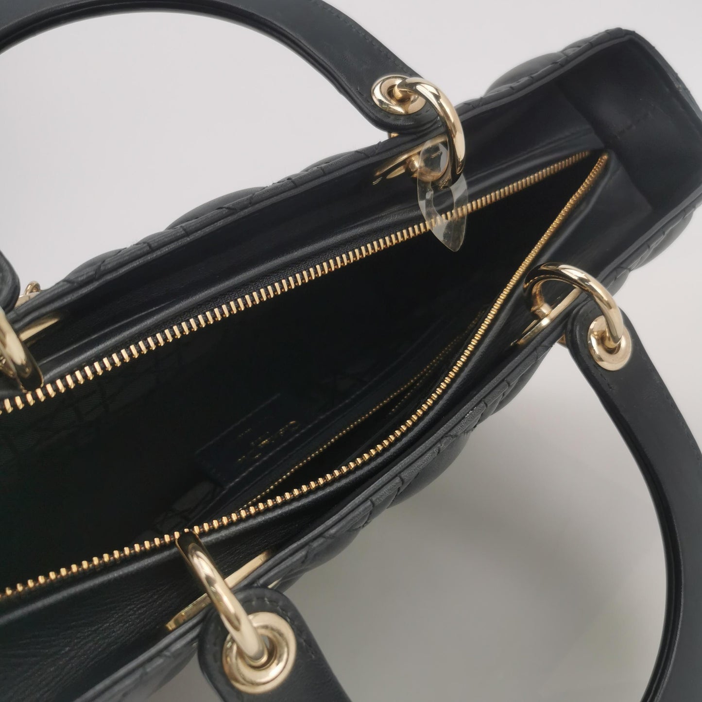 Dior - Lady Dior - Cannage quilted lambskin leather - Dark Navy Blue with Gold-Tone Hardware - (Medium)