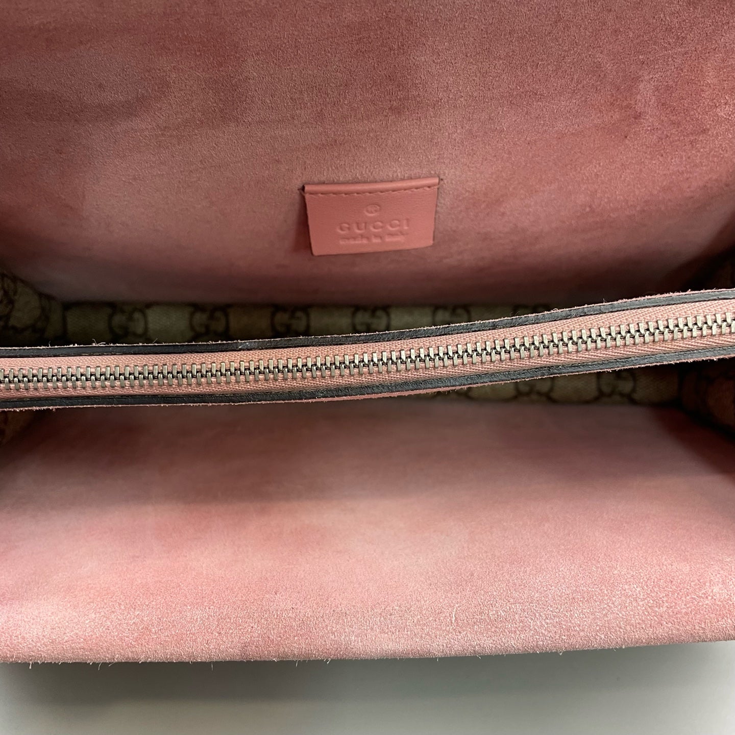 Gucci - Dionysus Medium Shoulder Bag with Crystals - GG Supreme canvas with pink suede and rhinestone embellishments - Beige, Pink, Multicolour - (Medium)