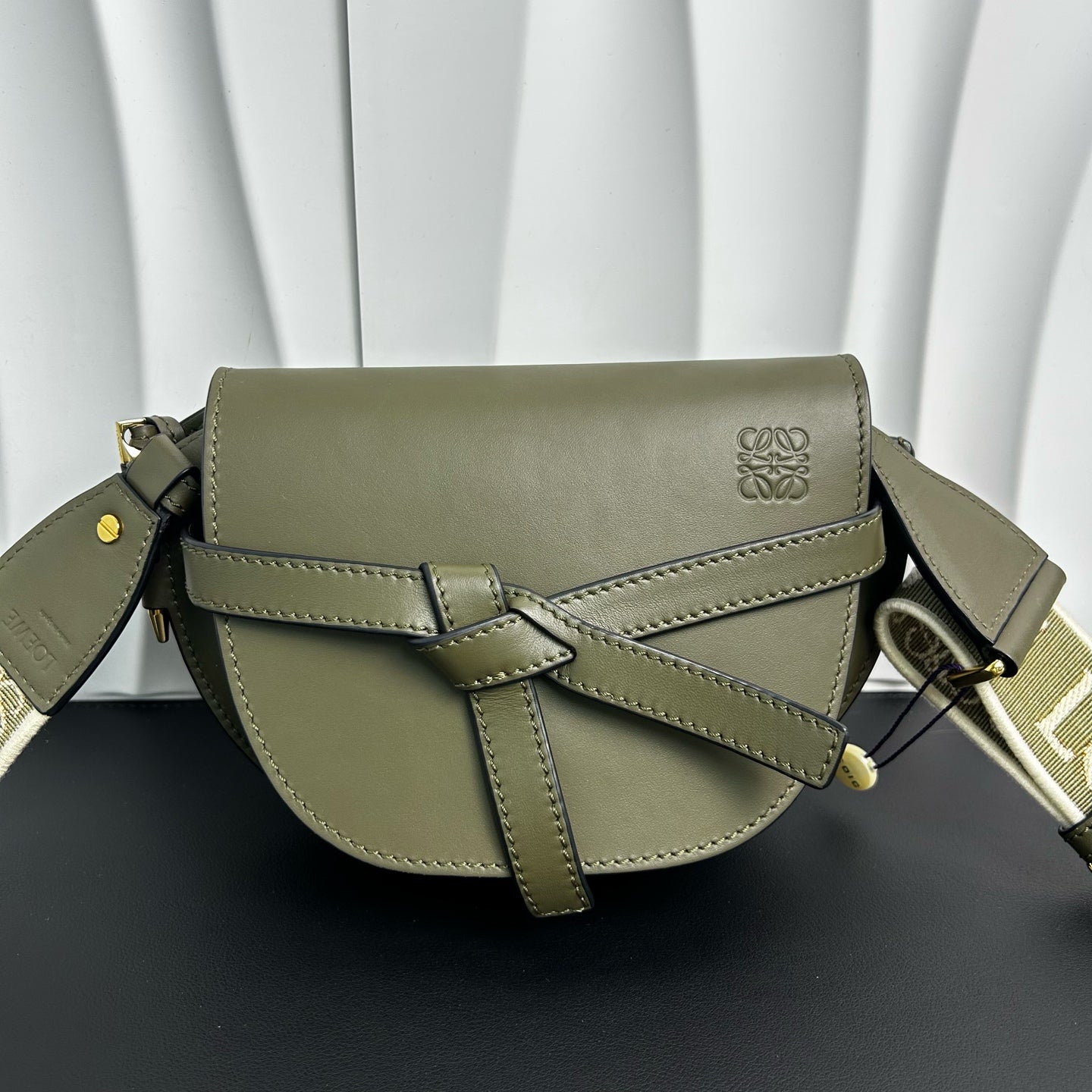 Loewe - Gate Saddle Bag Small - Leather - Green - (small)
