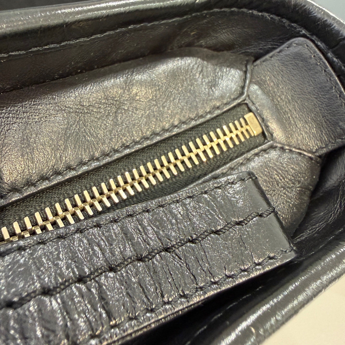 Chanel - Gabrielle Hobo Bag - Aged calfskin leather and smooth calfskin leather - Black - (Small)
