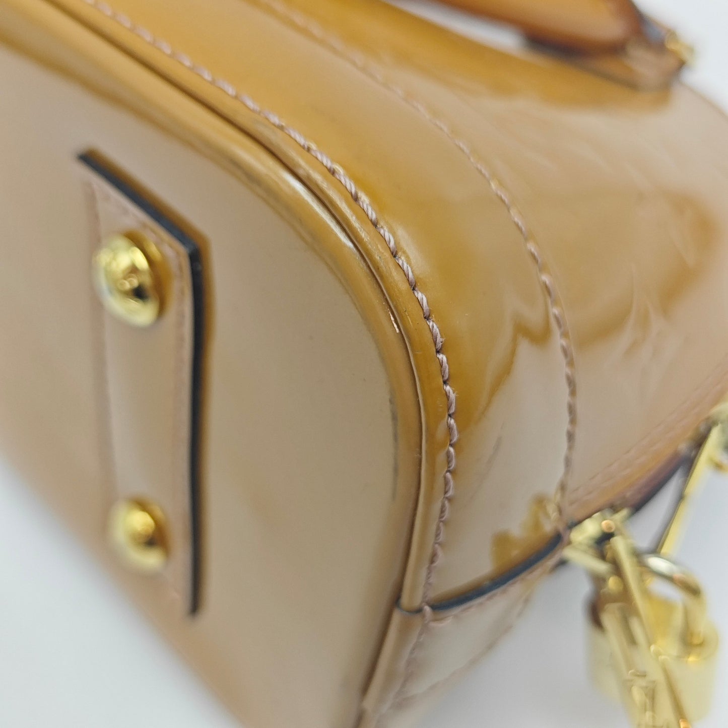 Louis Vuitton - Alma BB - Patent leather - Ginger Yellow - (mini)