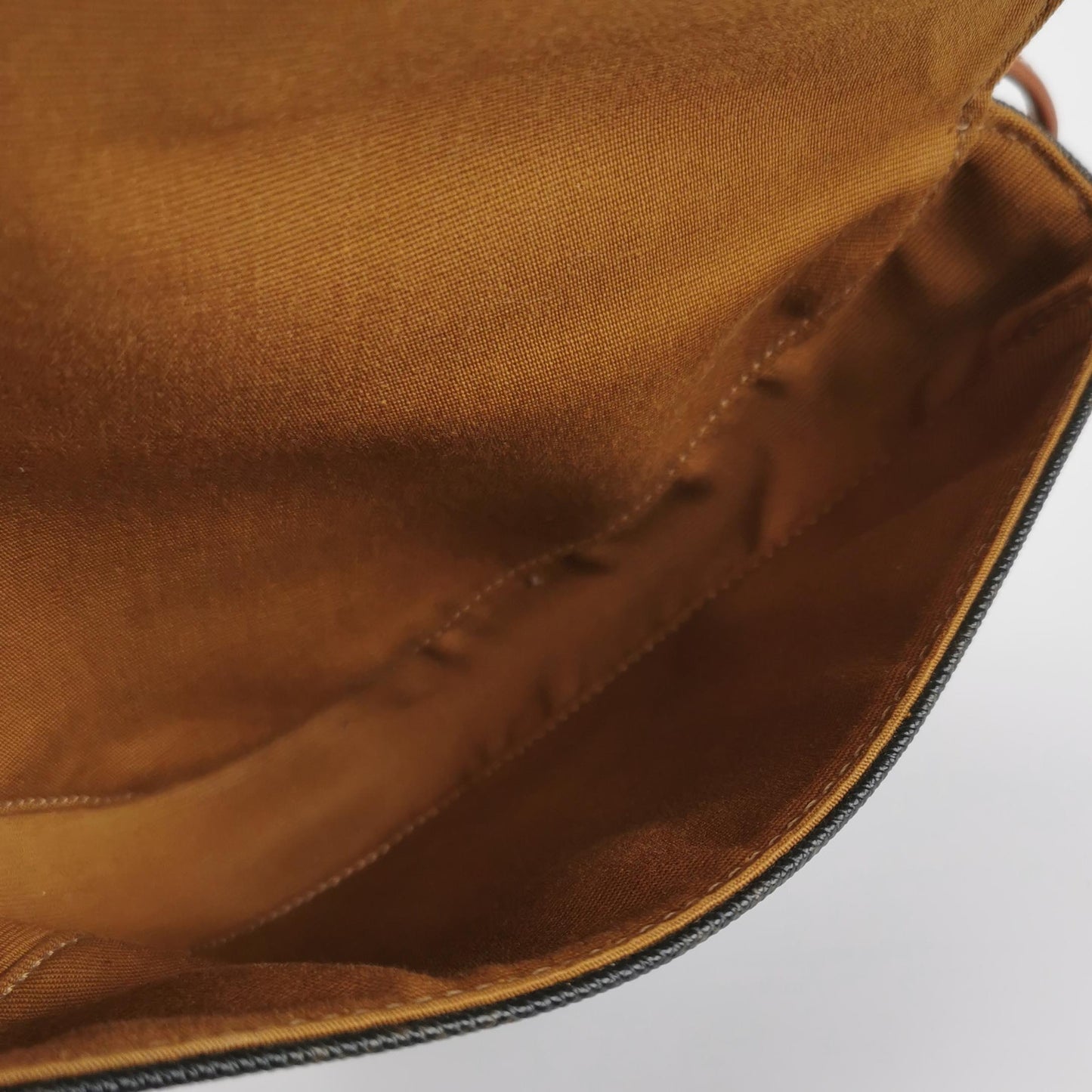 Celine - Triomphe Canvas Triangle Bag - Triomphe Canvas with Calfskin Leather trim - Brown - (mini)