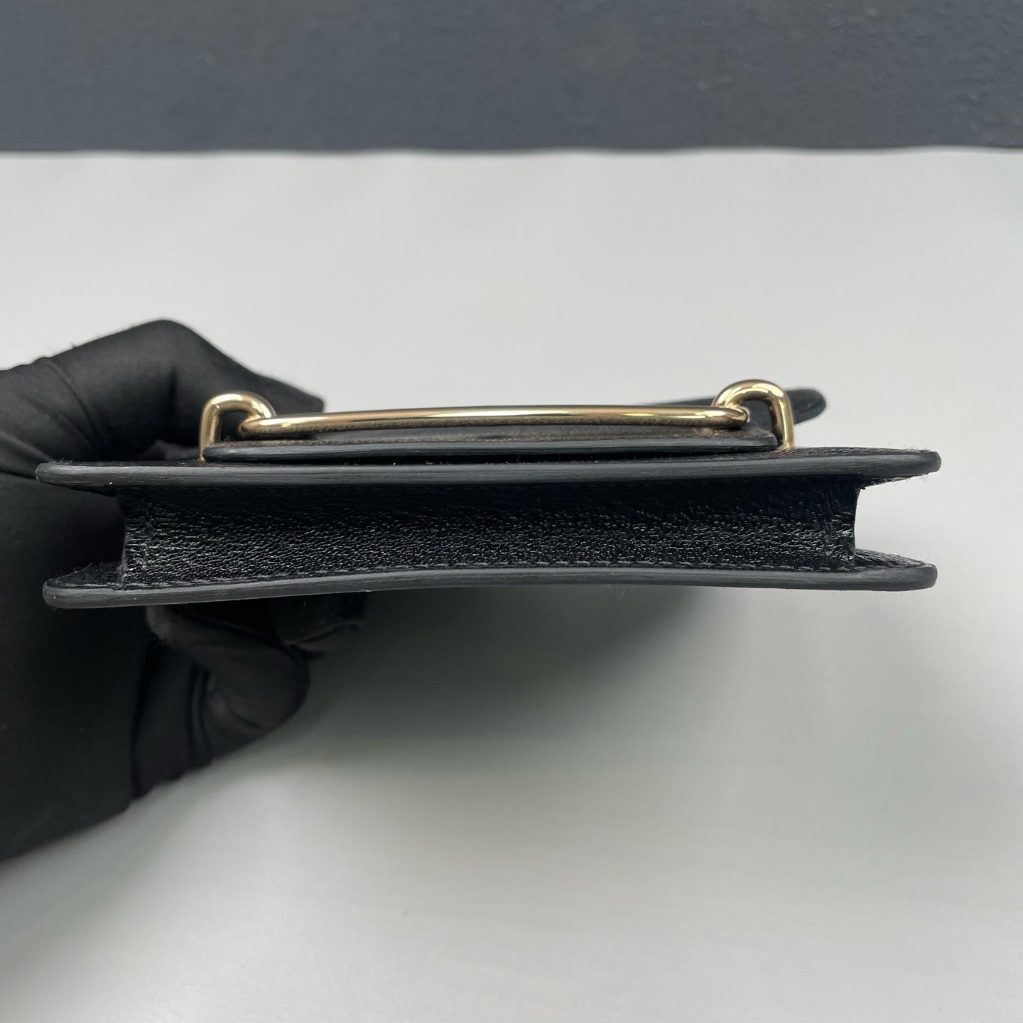 Hermès - Roulis 2-in-1 Belt Bag - Leather - Black with Gold-Tone Hardware - (mini)