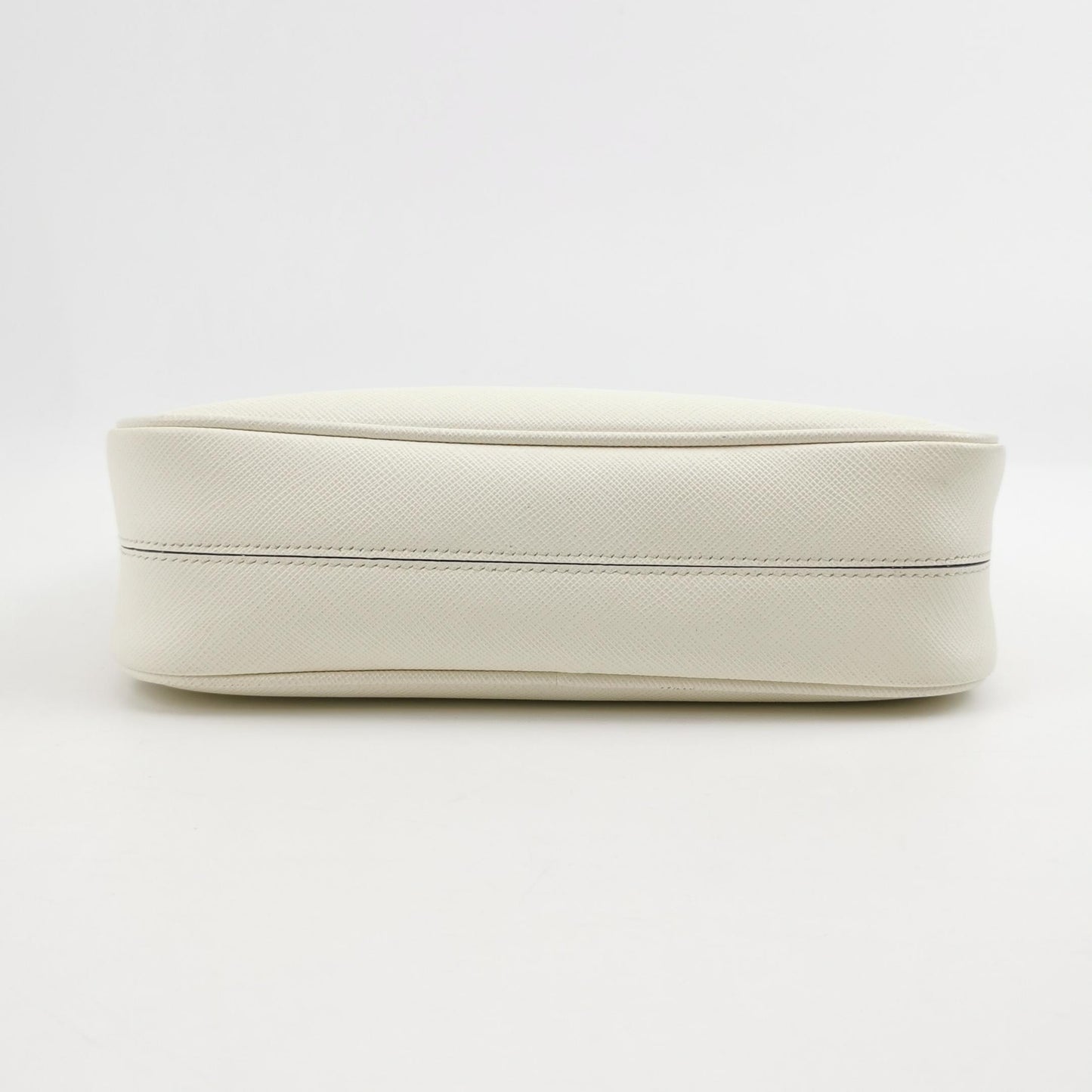 Prada - Re-Edition 2005 Saffiano Shoulder Bag - Saffiano leather - White - (mini)