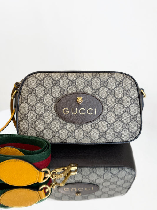 Gucci - Neo Vintage GG Supreme Camera Bag with Tiger Head - GG Supreme canvas with leather trim - Beige - (Small)