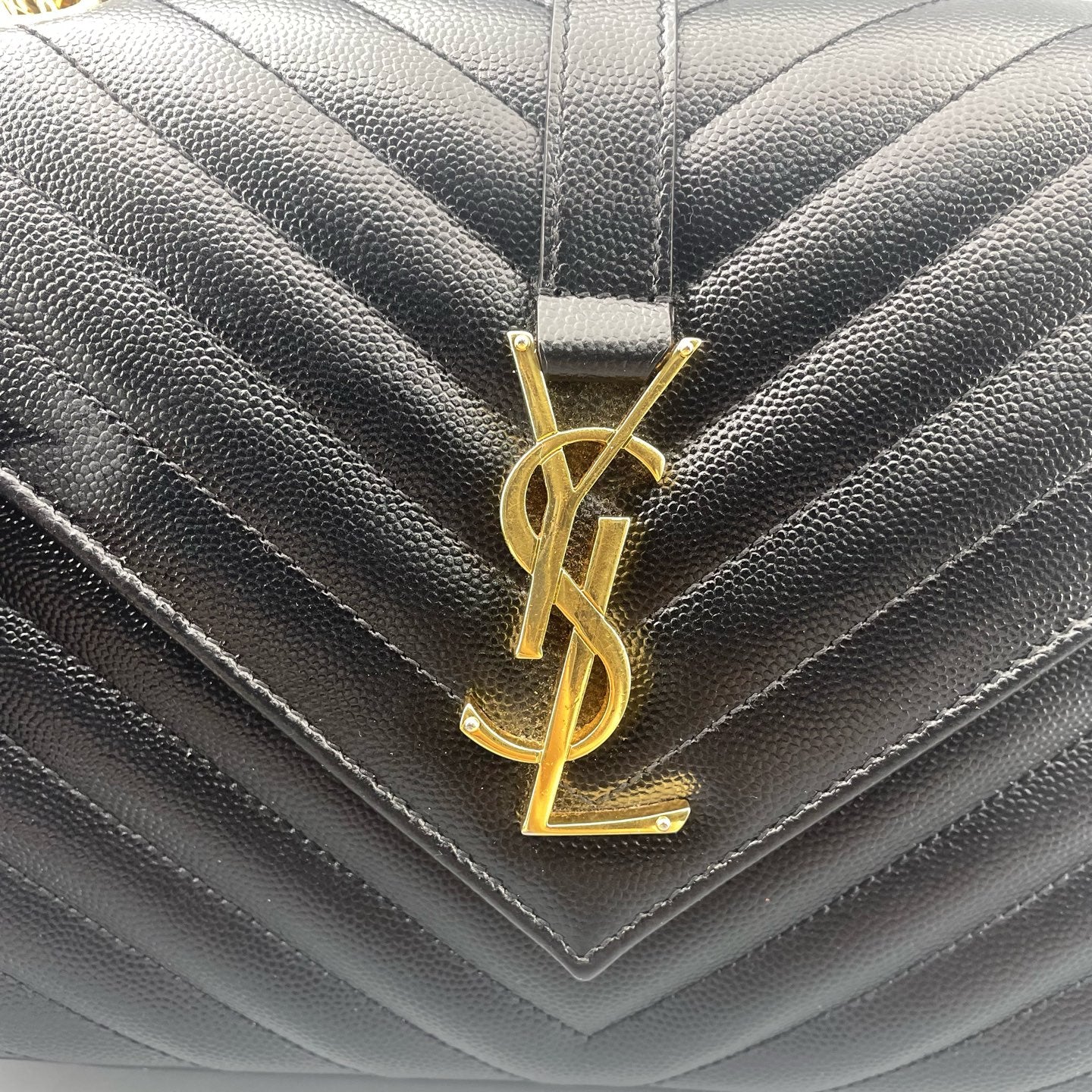Saint Laurent - Monogram Envelope Bag - Grain de poudre embossed leather - Black - (medium)