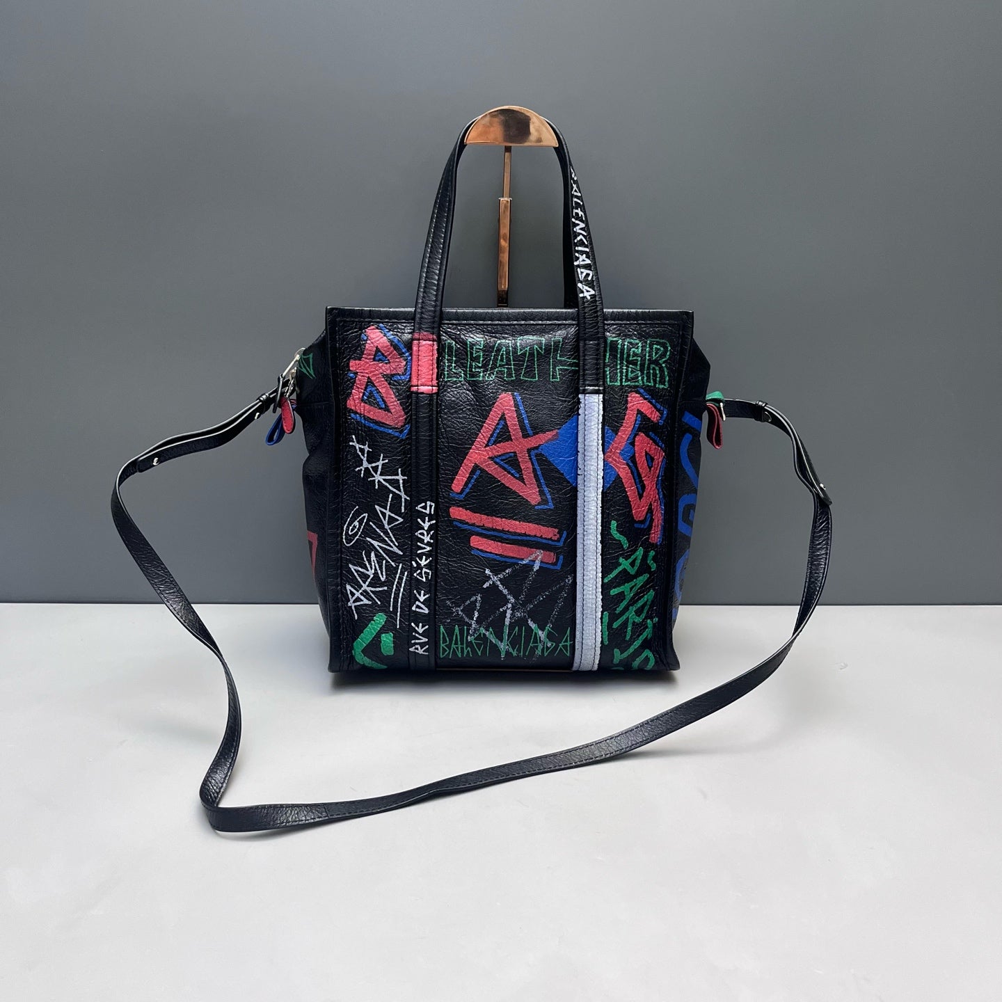 Balenciaga - Graffiti Shoulder Bag - Leather - Multicolour - (medium)