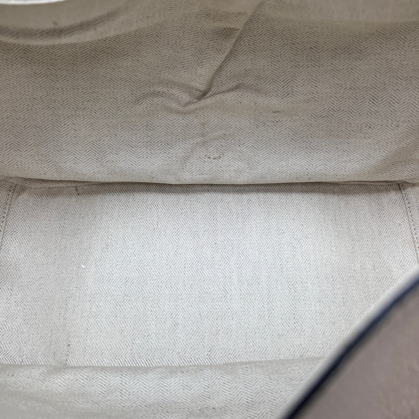 Loewe - Hammock bag - Grained calfskin leather - Beige - (medium)