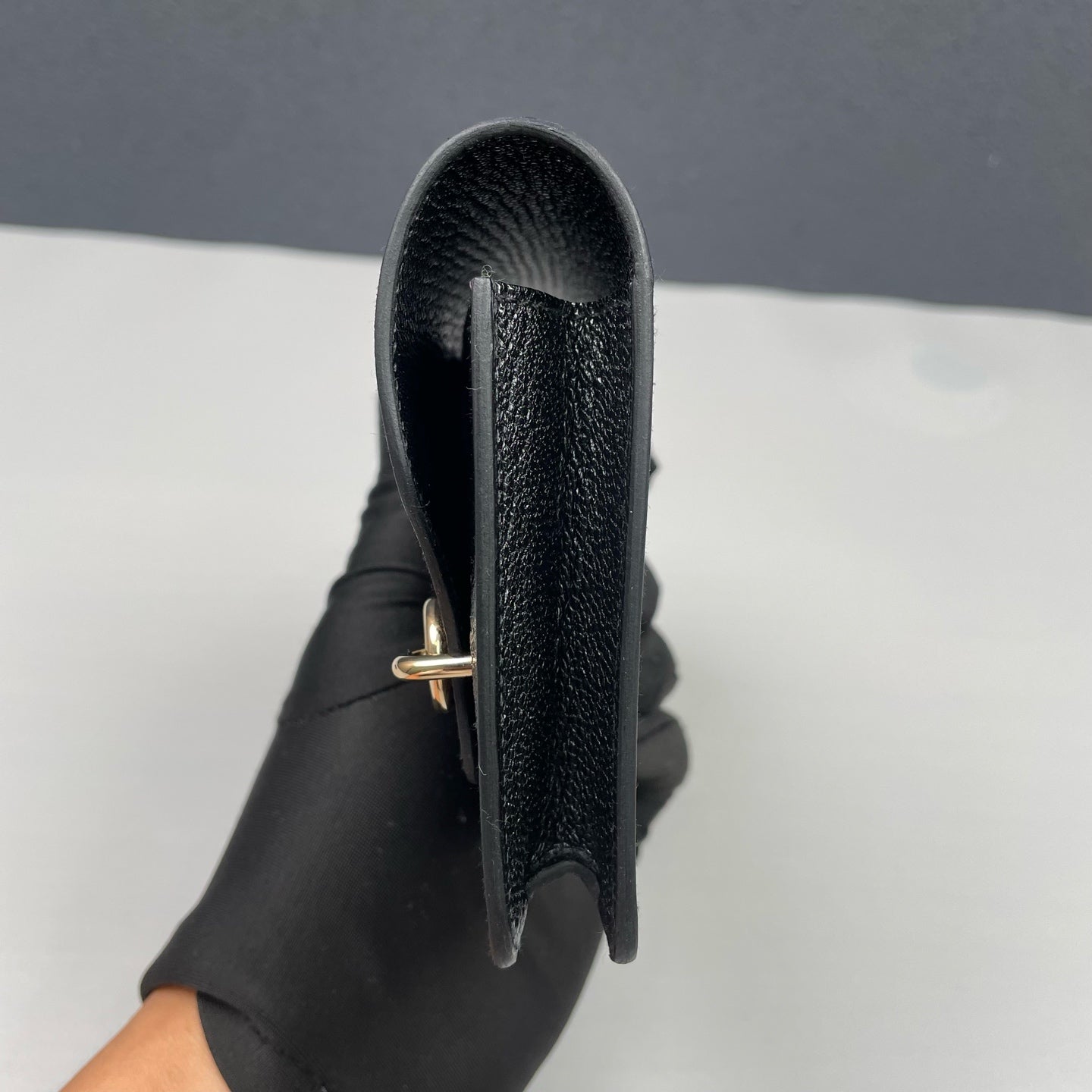 Hermès - Roulis 2-in-1 Belt Bag - Leather - Black with Gold-Tone Hardware - (mini)