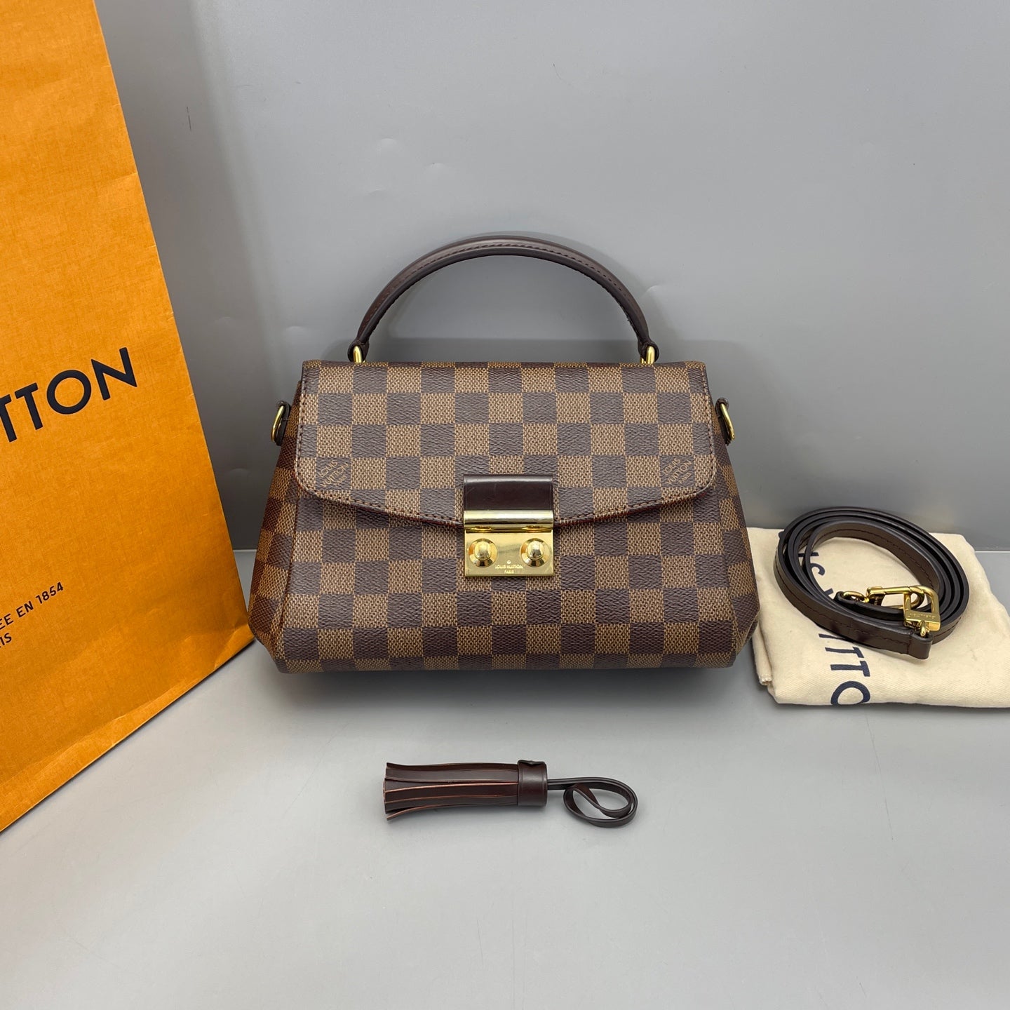 Louis Vuitton - Pochette Metis - Damier Ebene coated canvas with leather trim - Brown - (Small)