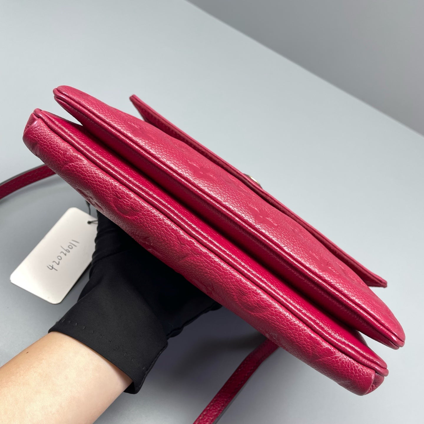 Louis Vuitton - Twice - Leather - Burgundy - (Small)