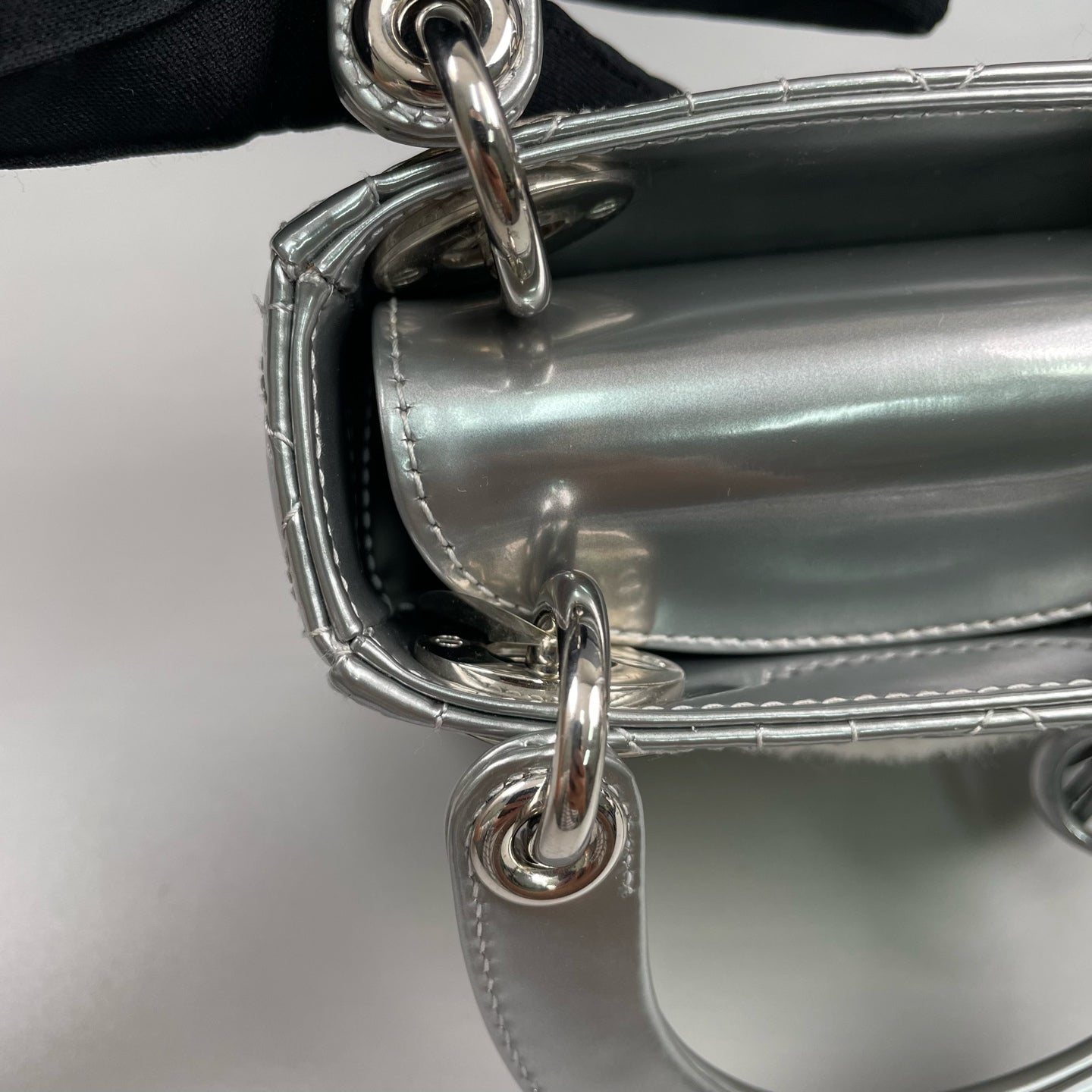 Dior - Limited Edition Lady Dior Mini Bear Bag - Patent leather - Silver - (mini)