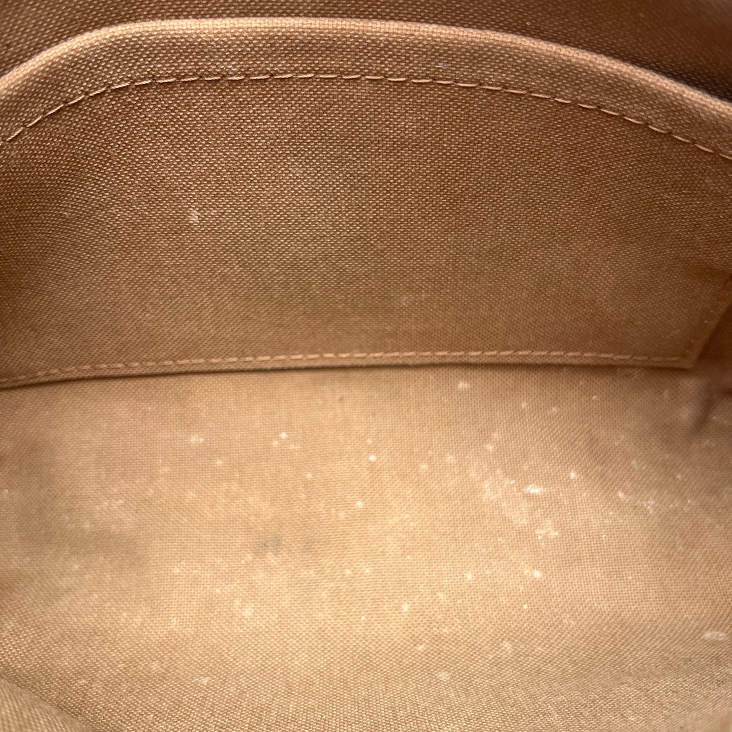 Louis Vuitton - Pochette Accessoires - Monogram coated canvas with Vachetta leather trim - Brown - (small)