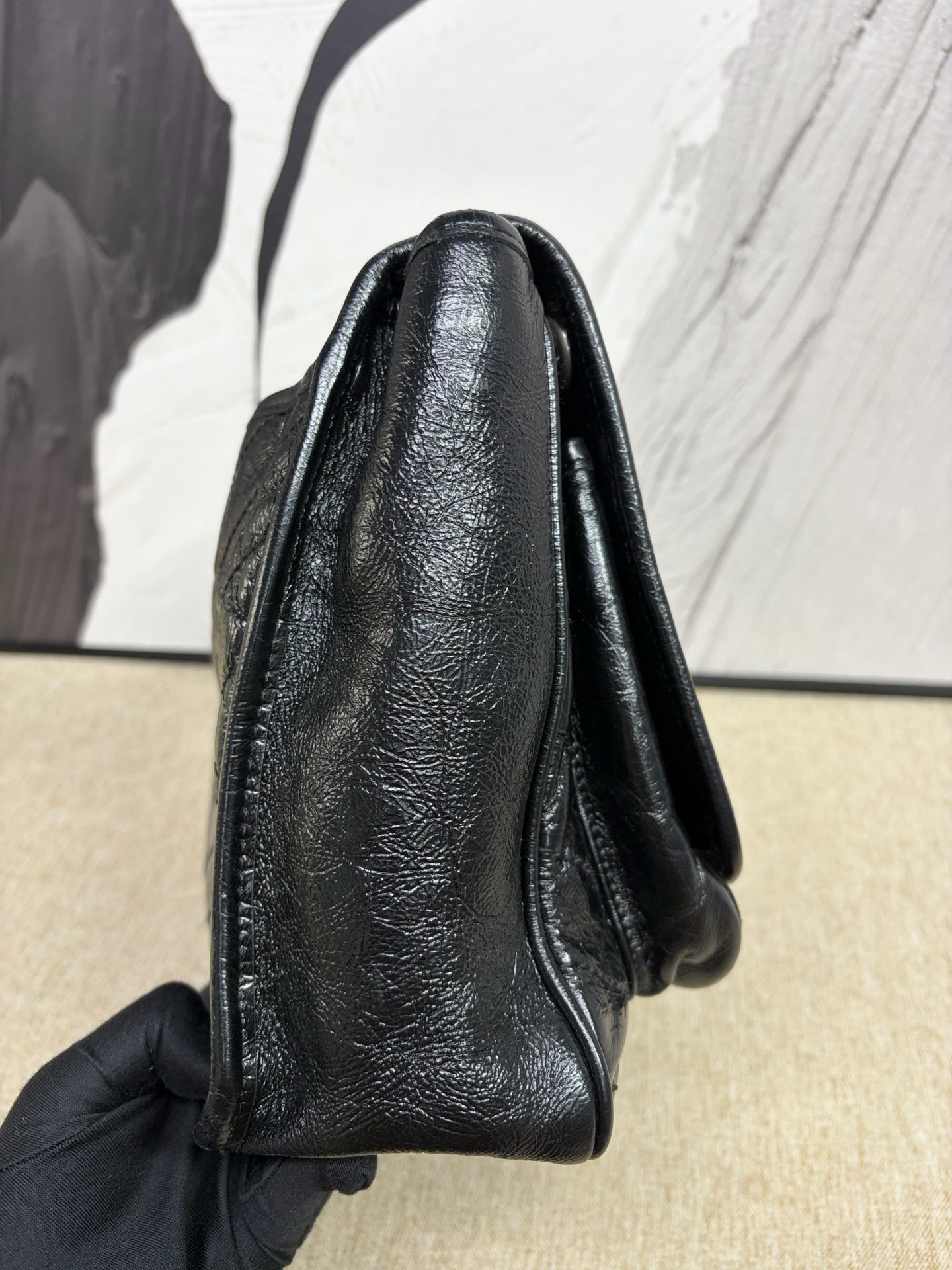 Saint Laurent - Niki Large - Oiled waxed calfskin leather - Black with Ruthenium-Tone Hardware - (Large)