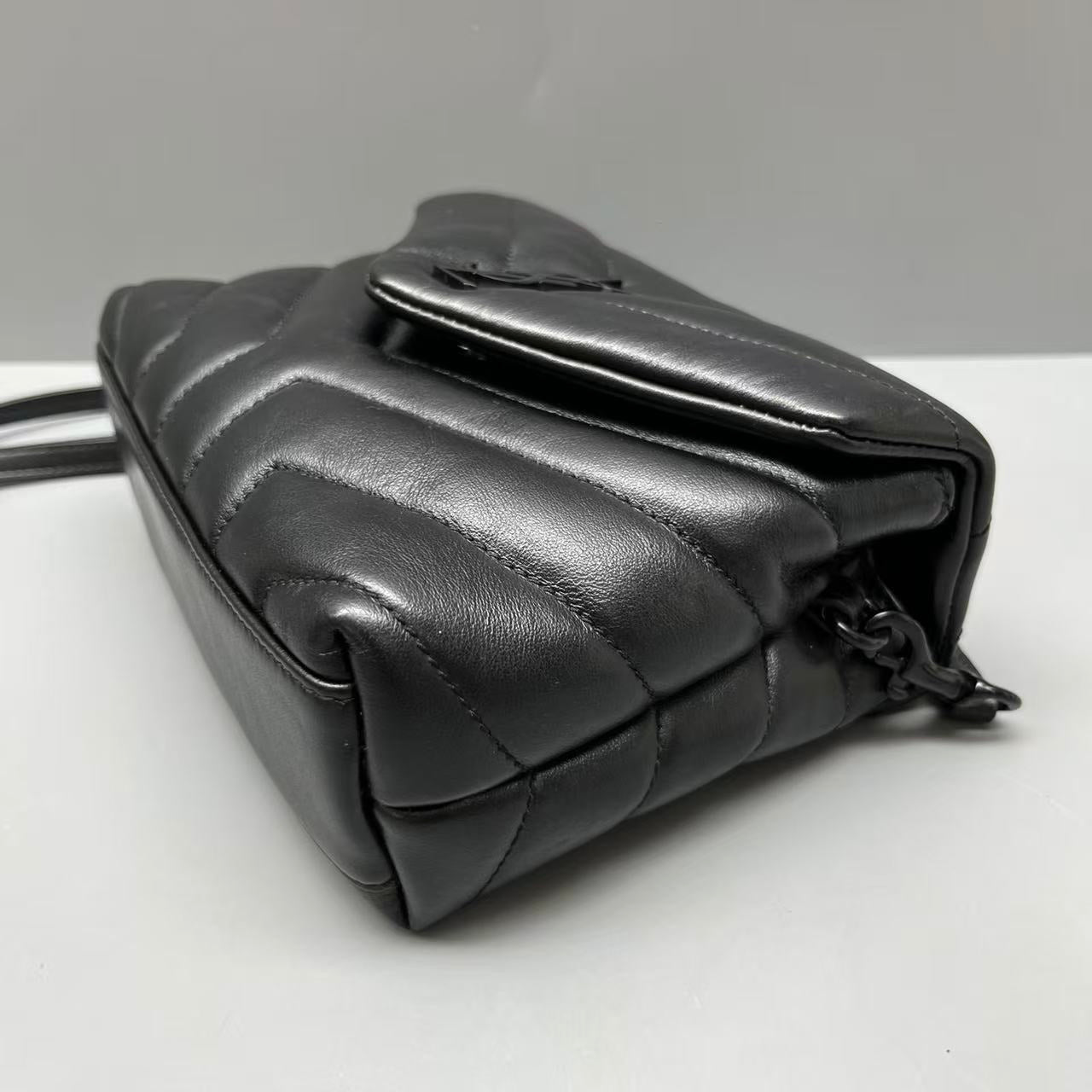 Saint Laurent - Loulou Toy - Leather - Black - (mini)