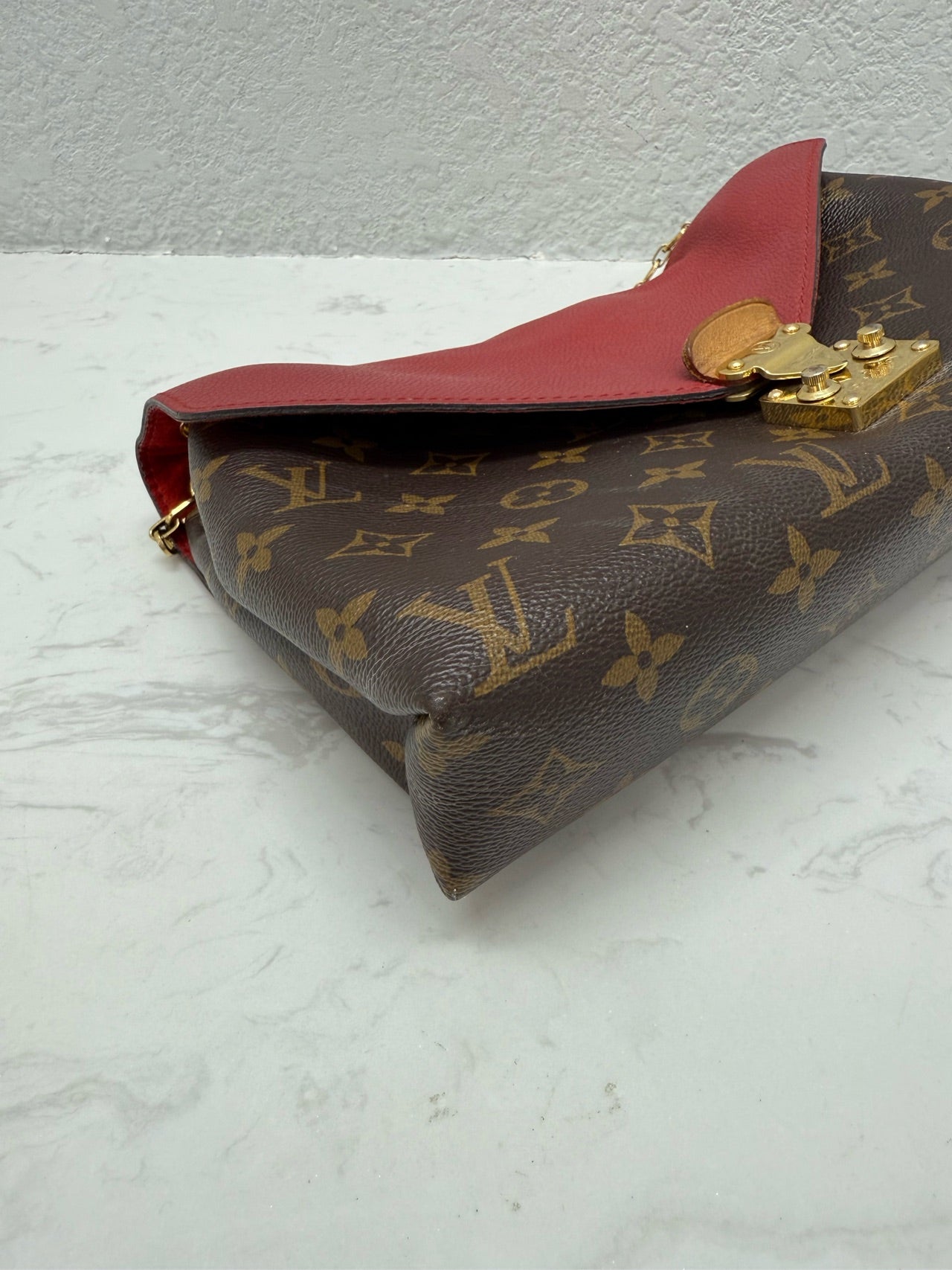 Louis Vuitton - Legend Envelope Bag - Monogram Canvas with grained leather trim - Brown with Red accents - (medium)