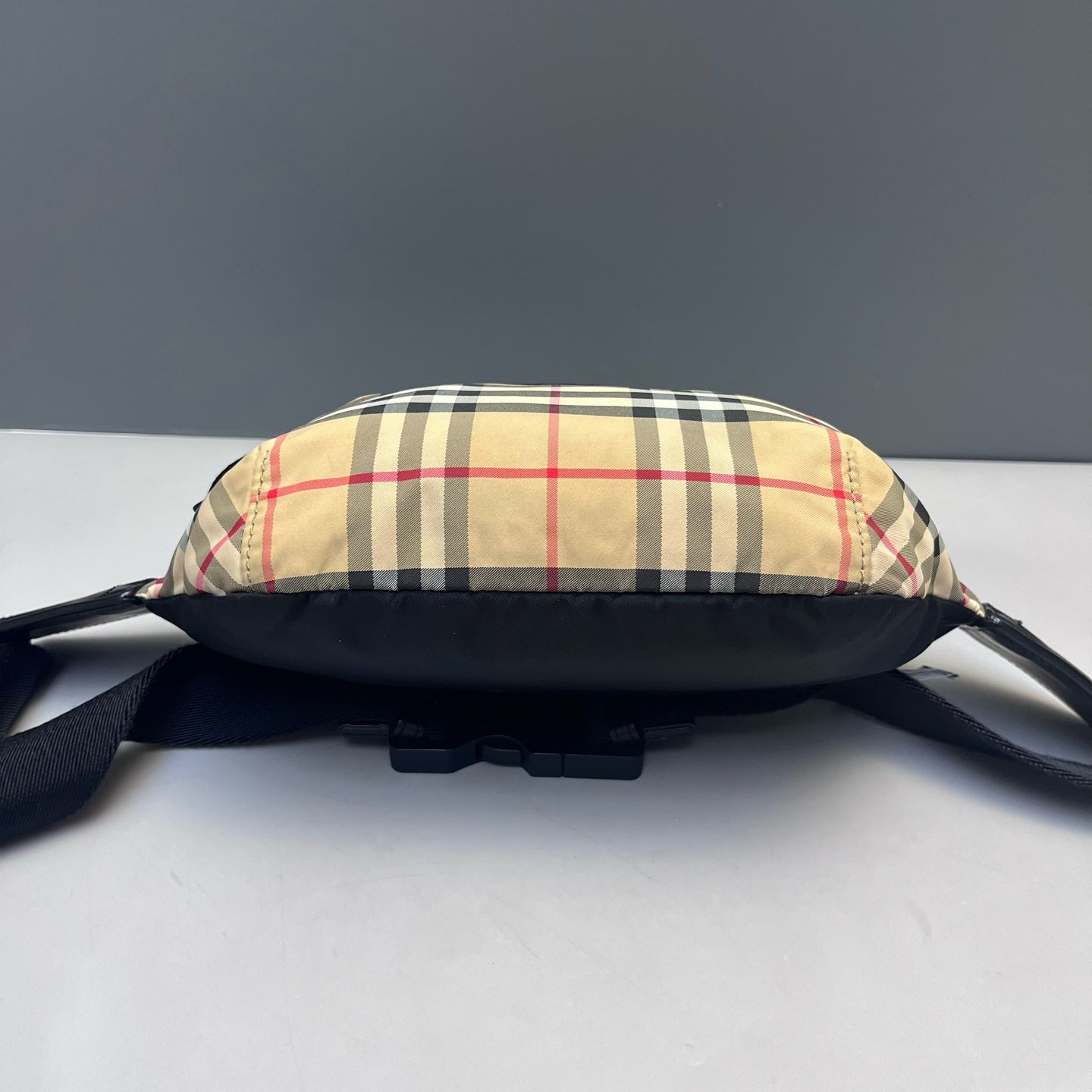 Burberry - Vintage Check and Polyamide Belt Bag - Cloth, Polyamide, Leather - Multicolour - (medium)