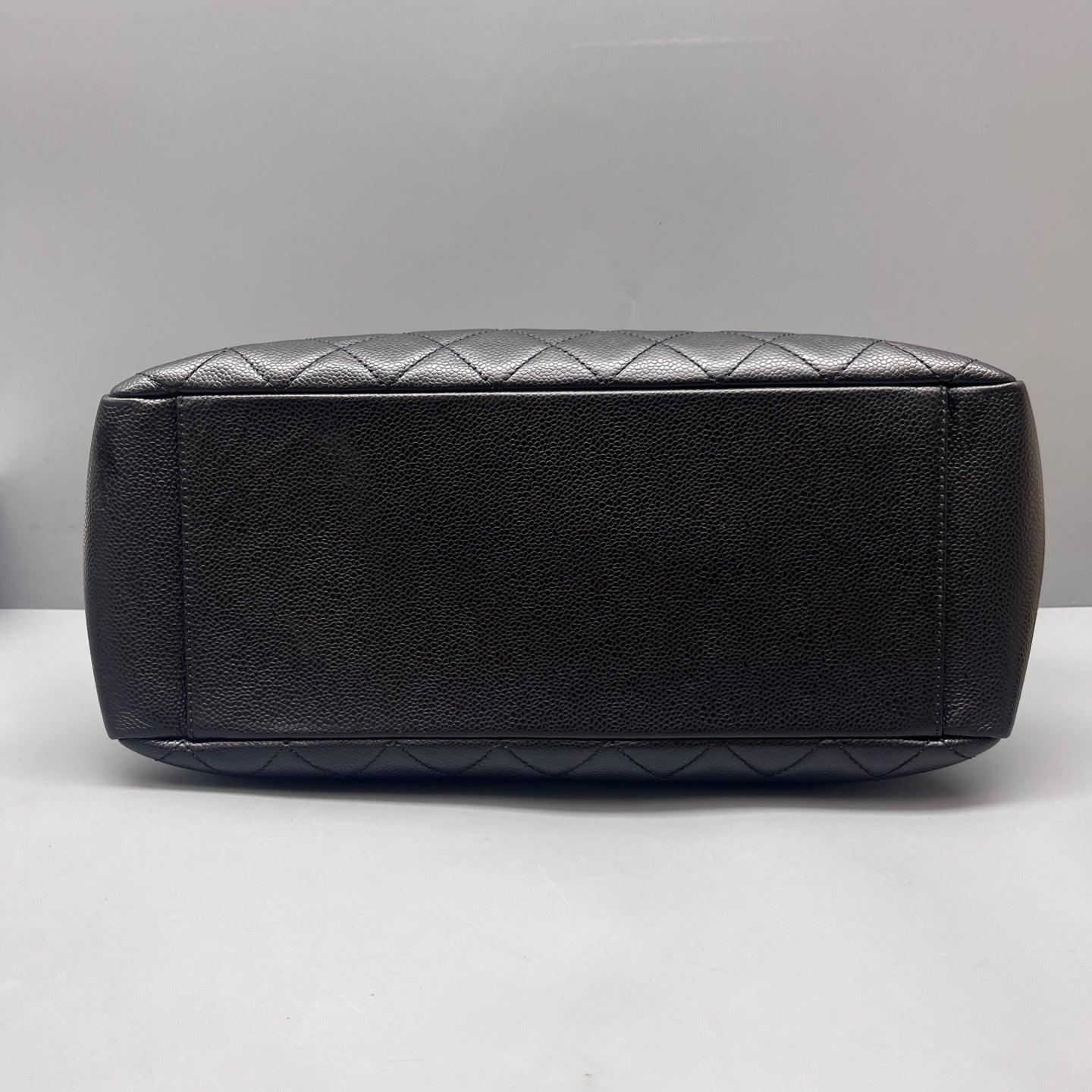 Chanel - GST Grand Shopping Tote - Caviar leather - Black - (Medium)