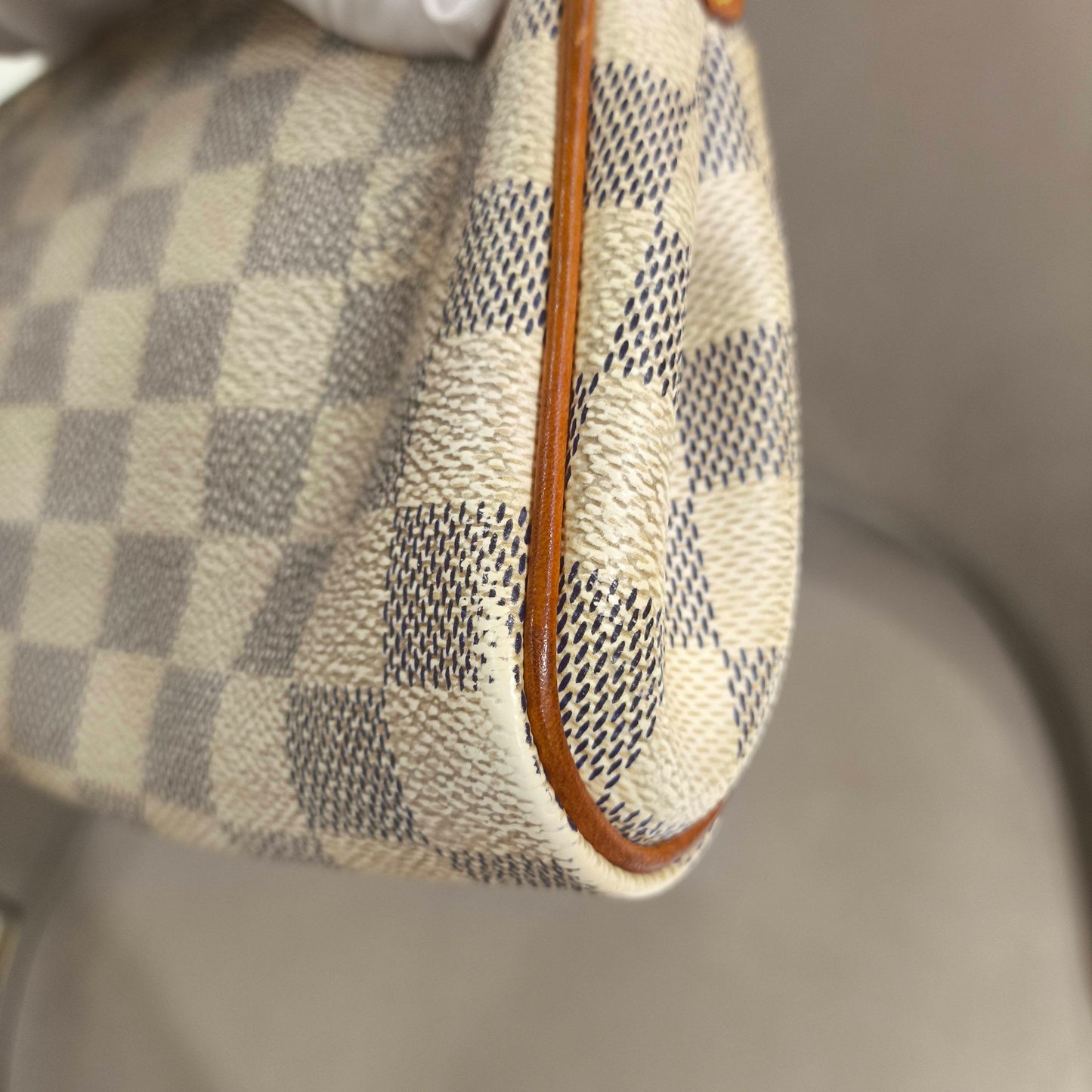 Louis Vuitton - Eva Clutch - Damier Azur coated canvas with Vachetta leather trim - White - (mini)