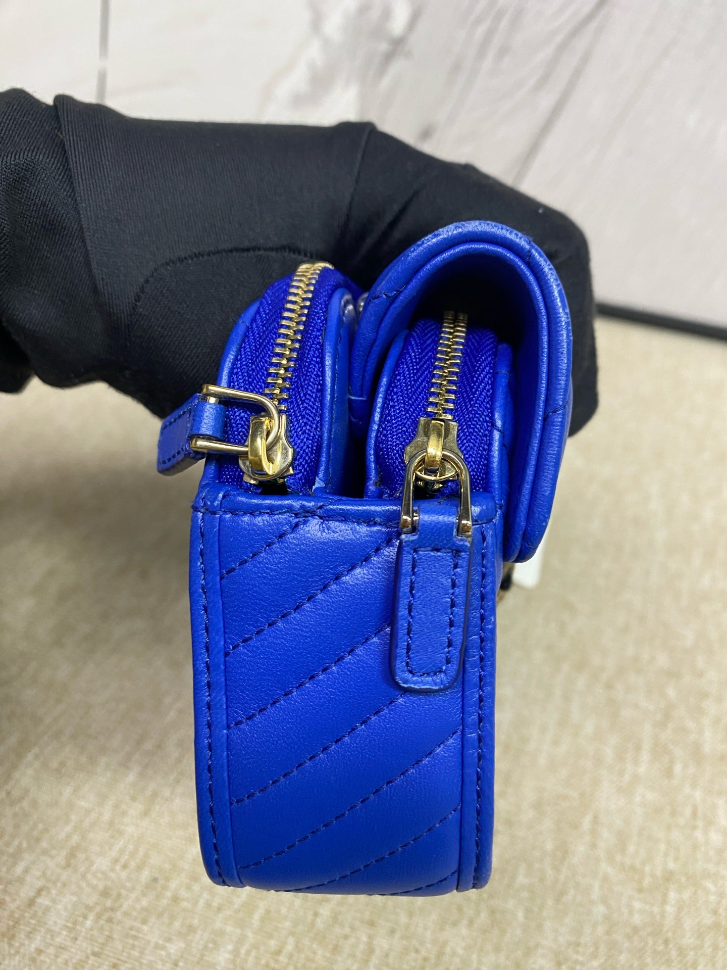 Bvlgari - Serpenti Forever Chain Pouch - Lambskin leather - Blue - (Mini)