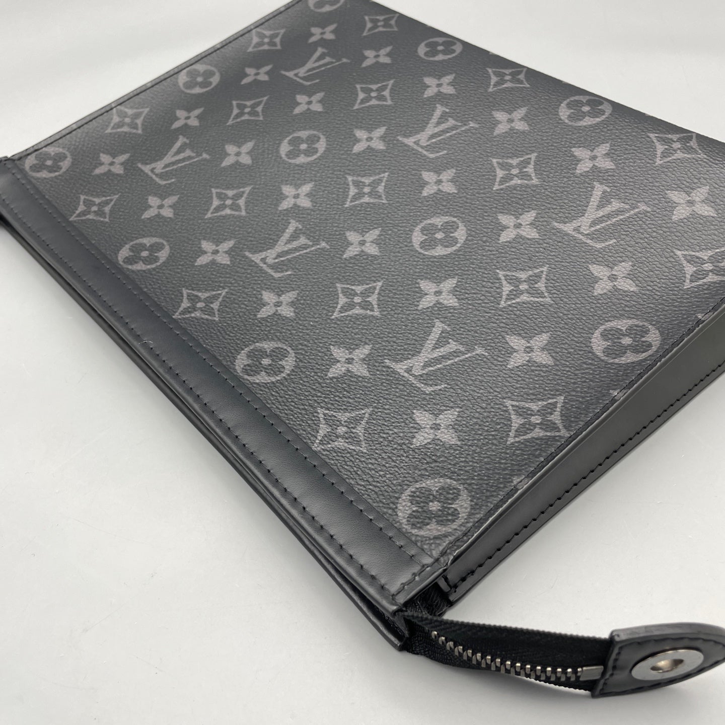 Louis Vuitton - Toiletry Pouch - Monogram Eclipse coated canvas - Black - (Medium)