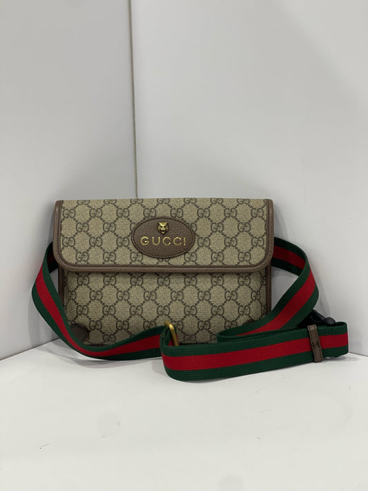 Gucci - Tiger Head GG Supreme Belt Bag - GG Supreme canvas with leather trim and fabric strap - Beige/Brown with red and green accents - (medium)