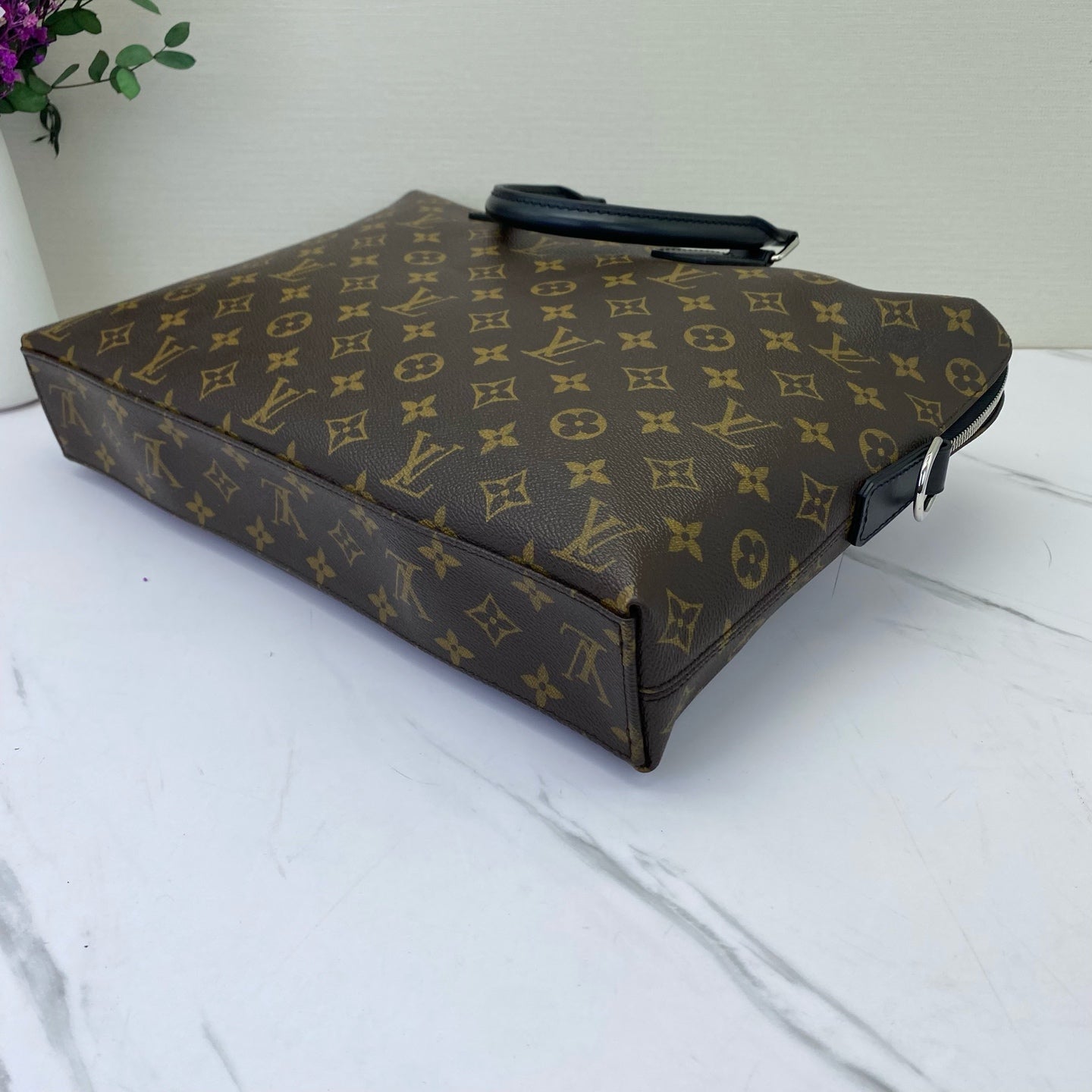 Louis Vuitton - Porte-Documents Monogram - Monogram coated canvas with leather trim - Brown - (large)