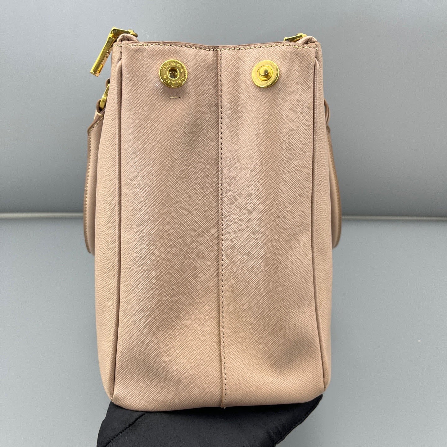 Prada - Saffiano Lux Tote - Saffiano leather - Beige - (Large)