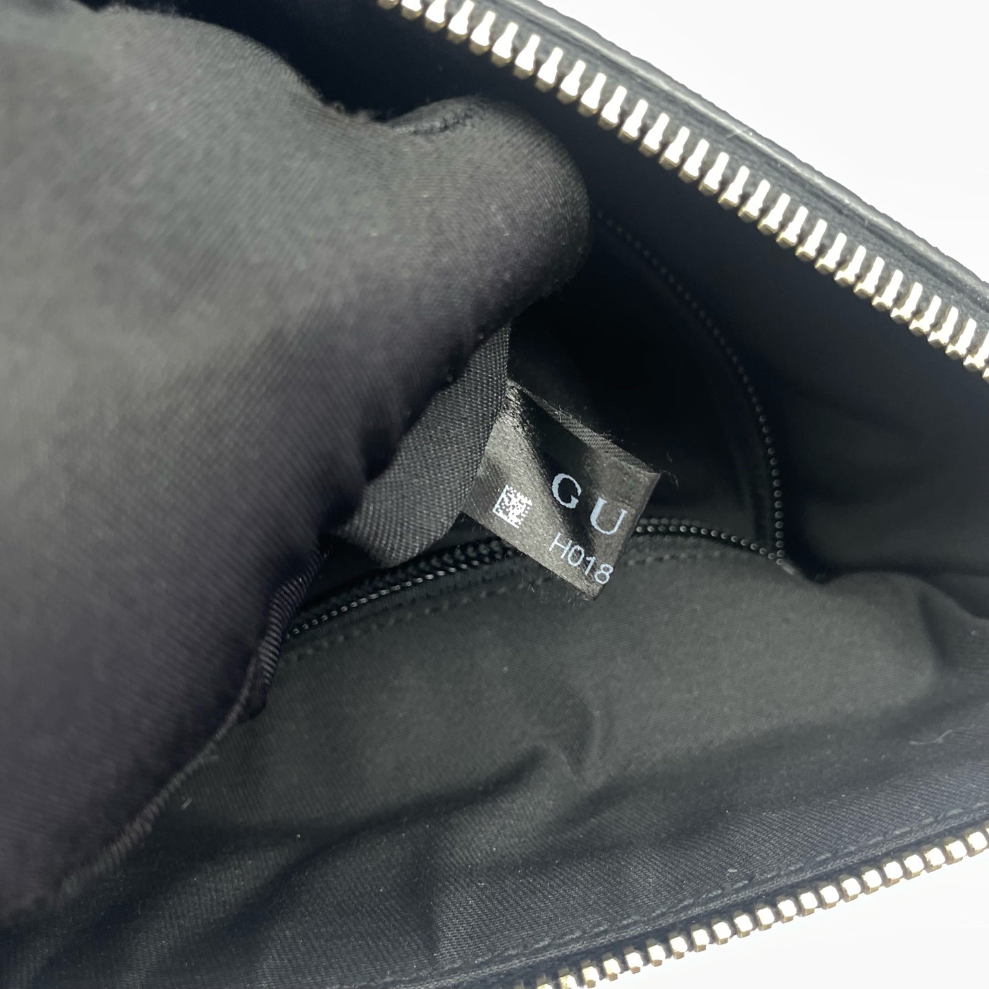 Gucci - Diamante Messenger Bag - Embossed leather - Black - (medium)