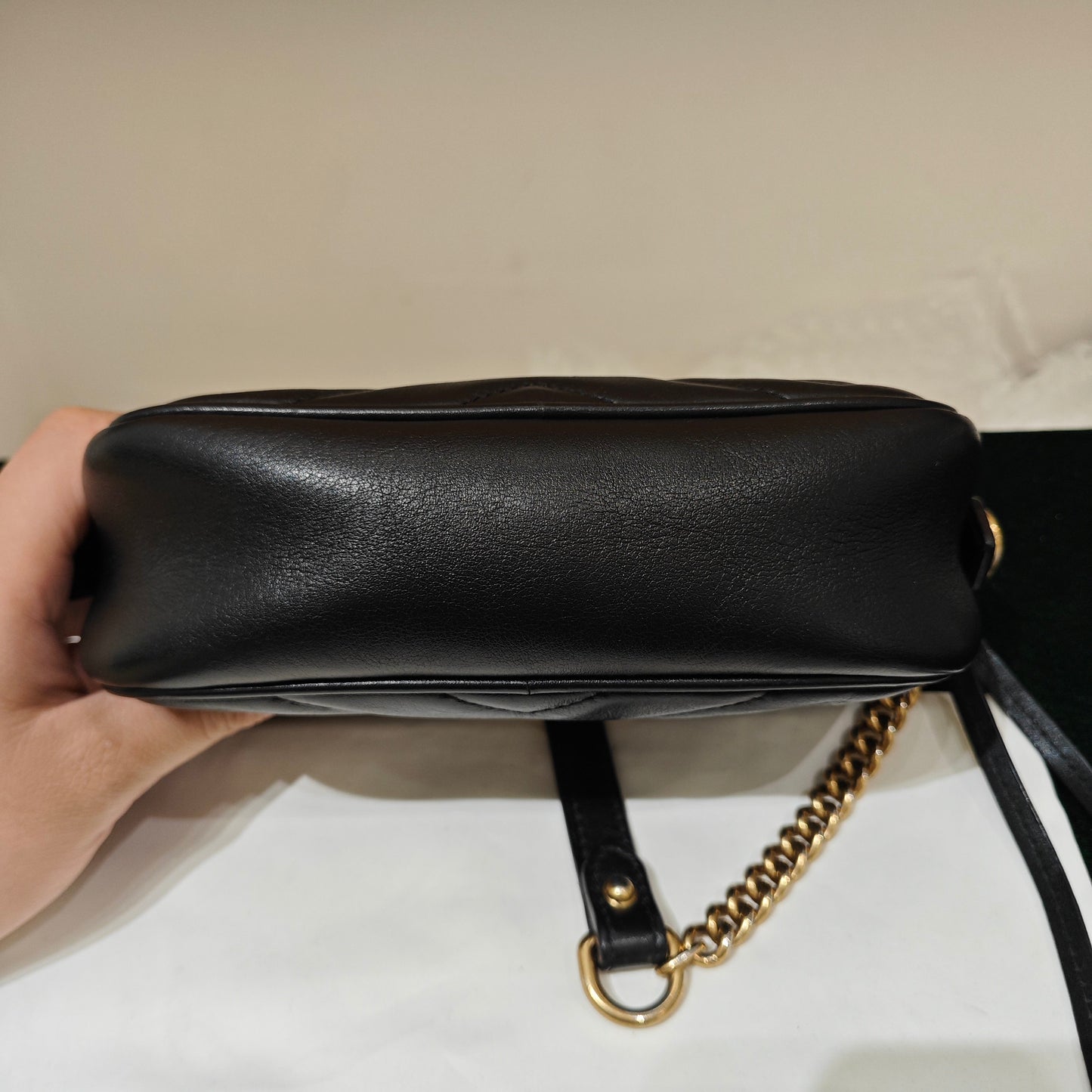 Gucci - GG Marmont Matelassé Mini Camera Bag - Leather - Black with Gold-Tone Hardware - (mini)