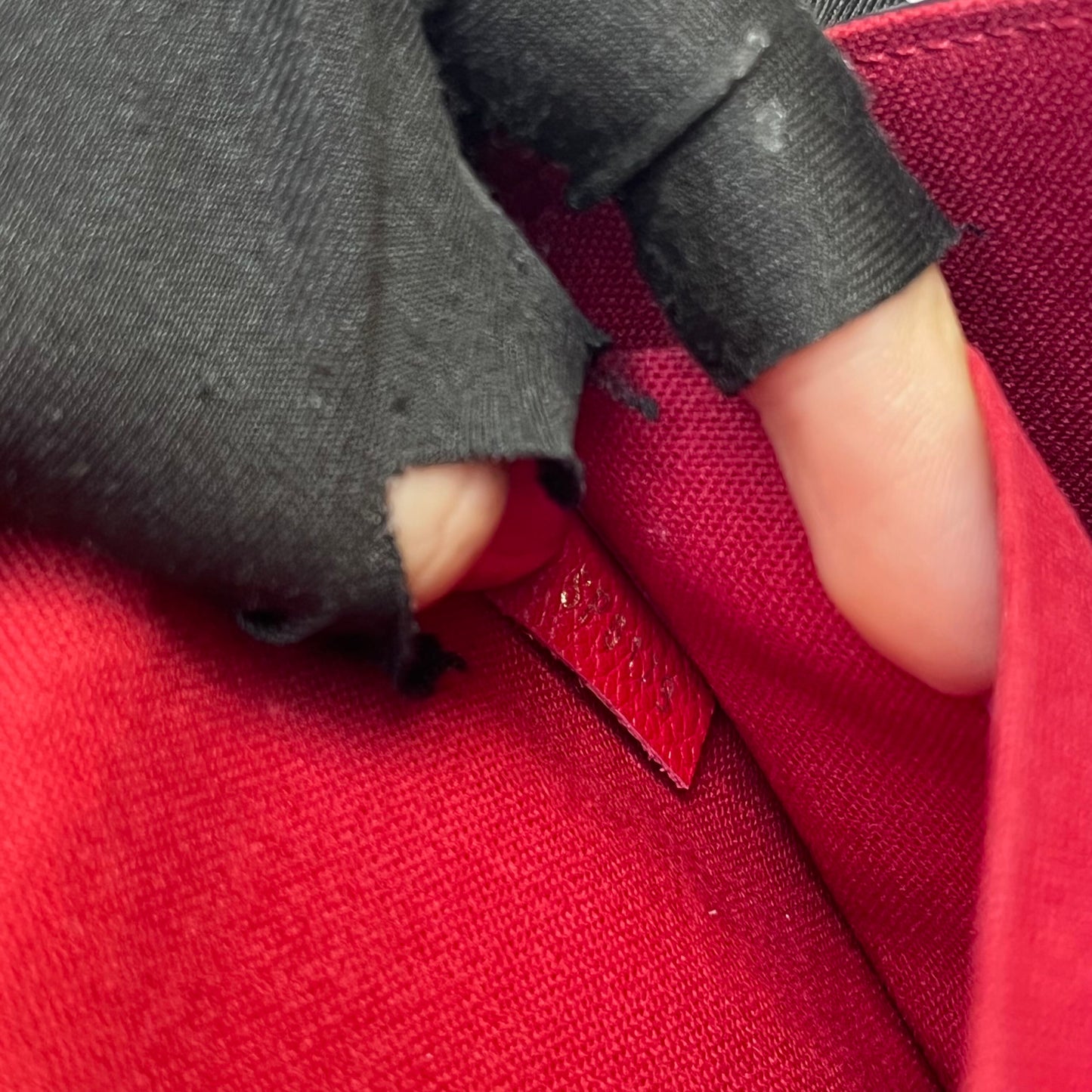Louis Vuitton - Félicie Pochette - Monogram Empreinte leather - Red - (mini)