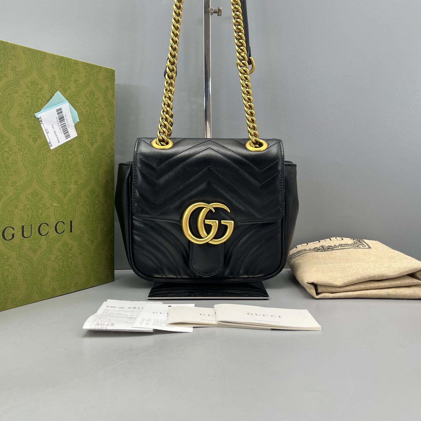 Gucci - GG Marmont Mini Flap Bag - Leather - Black - (mini)