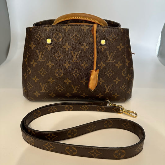 Louis Vuitton - Montaigne BB - Monogram coated canvas and Vachetta leather - Brown - (Small)