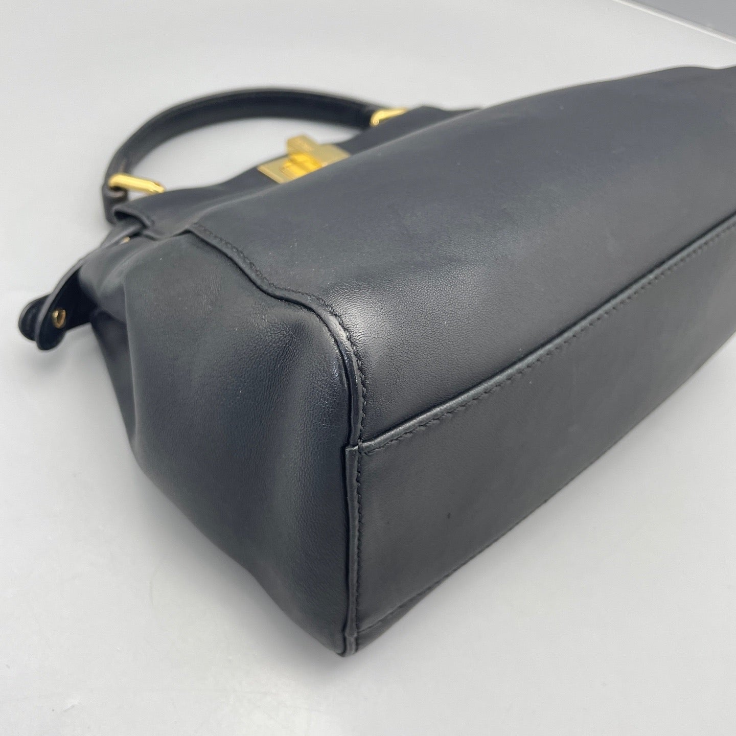 Fendi - Mini Peekaboo - Leather - Black - (Small)