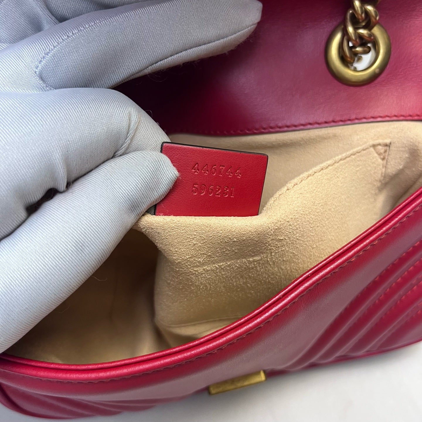 Gucci - Marmont Matelassé Shoulder Bag - Leather - Red - (small)