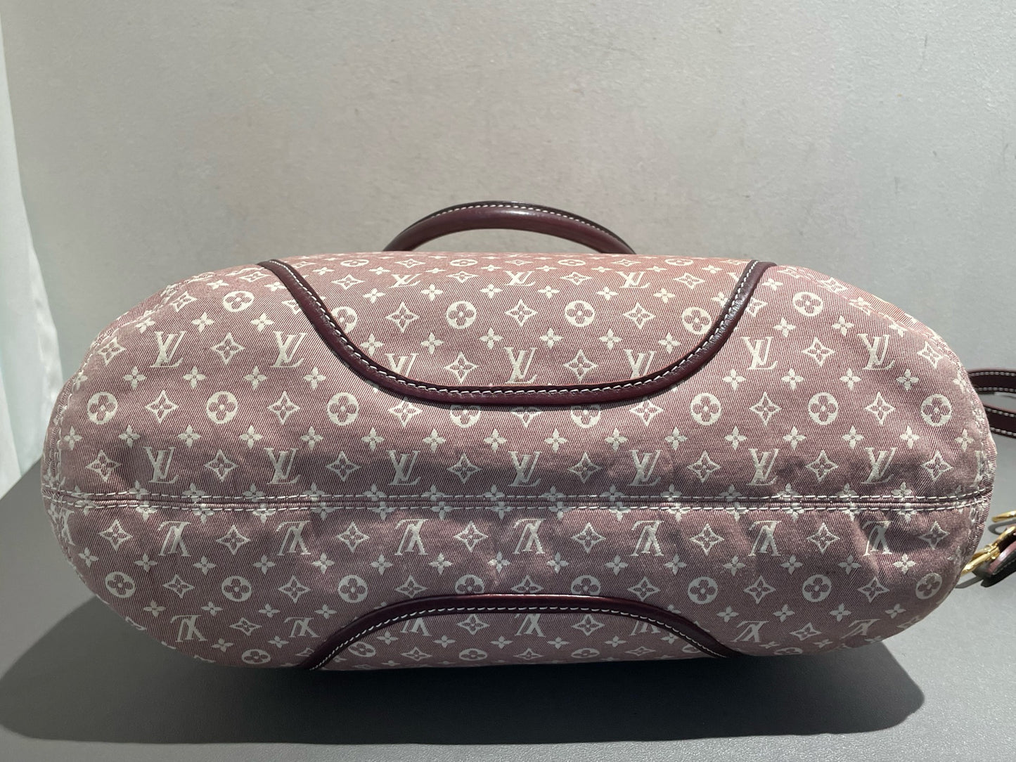 Louis Vuitton - Monogram Denim Framed Bag - Denim with leather trim - Raspberry with Burgundy accents - (Medium)