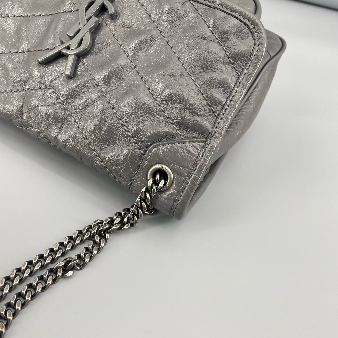 Saint Laurent - Niki Baby - Crinkled calfskin leather - Grey - (mini)