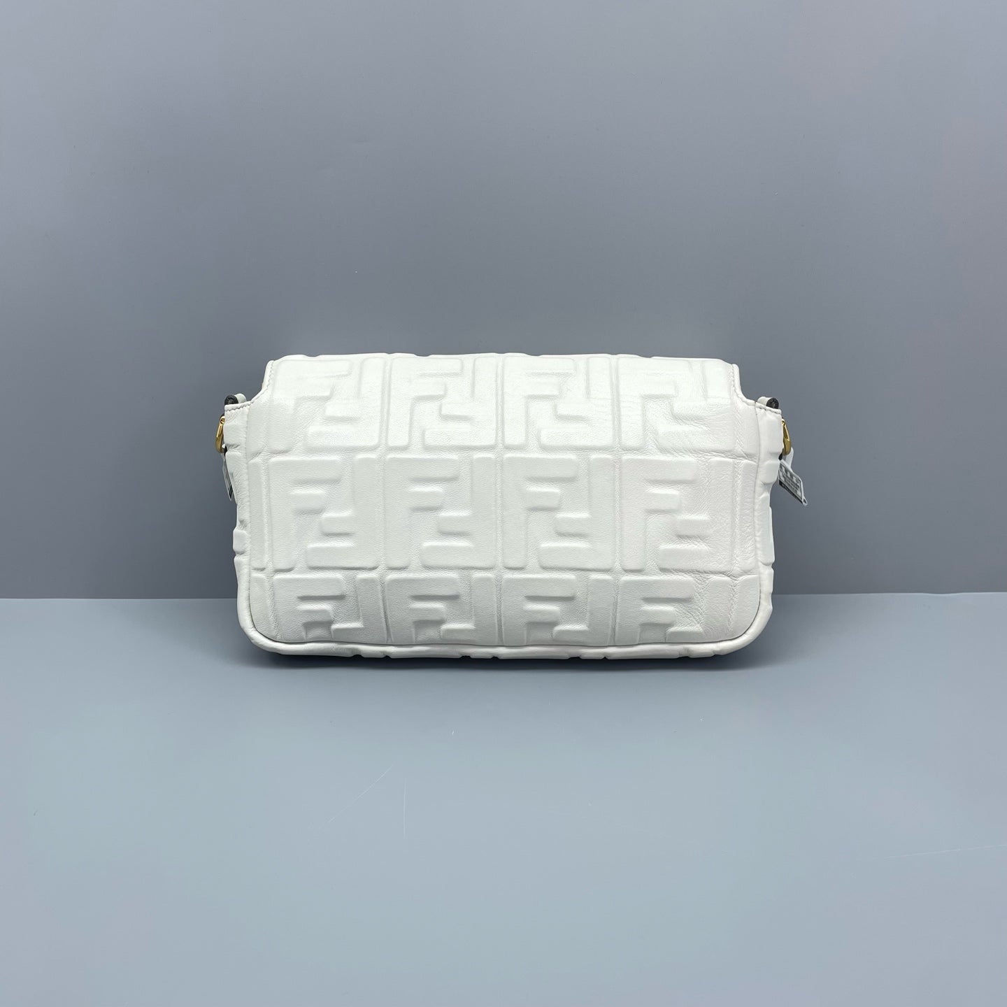 Fendi - Baguette - Leather - White - (small)