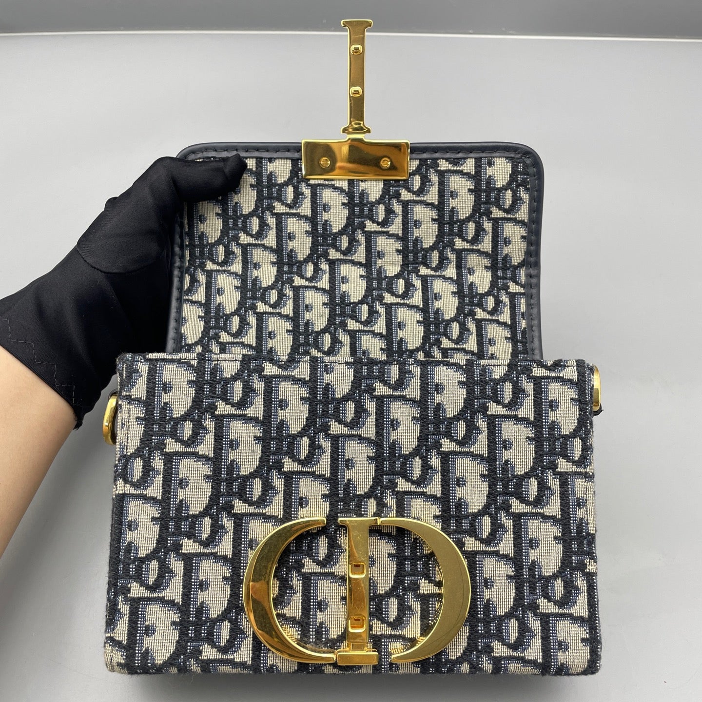 Dior - 30 Montaigne Mini Box Bag - Dior Oblique jacquard canvas with calfskin leather trim - Navy - (mini)