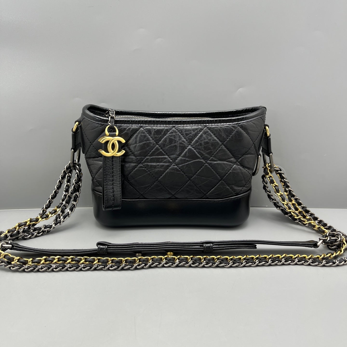 Chanel - Gabrielle Hobo Bag - Aged calfskin leather and smooth calfskin leather - Black - (Small)
