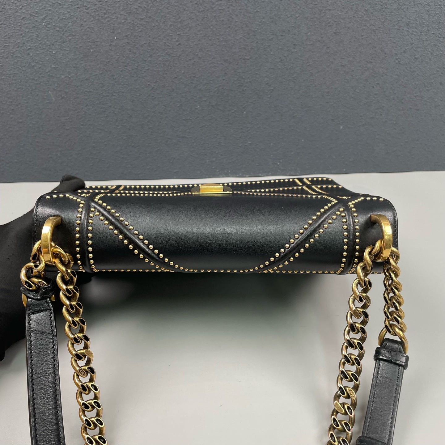 Dior - Diorama Shield Flap Bag - Leather - Black - (medium)